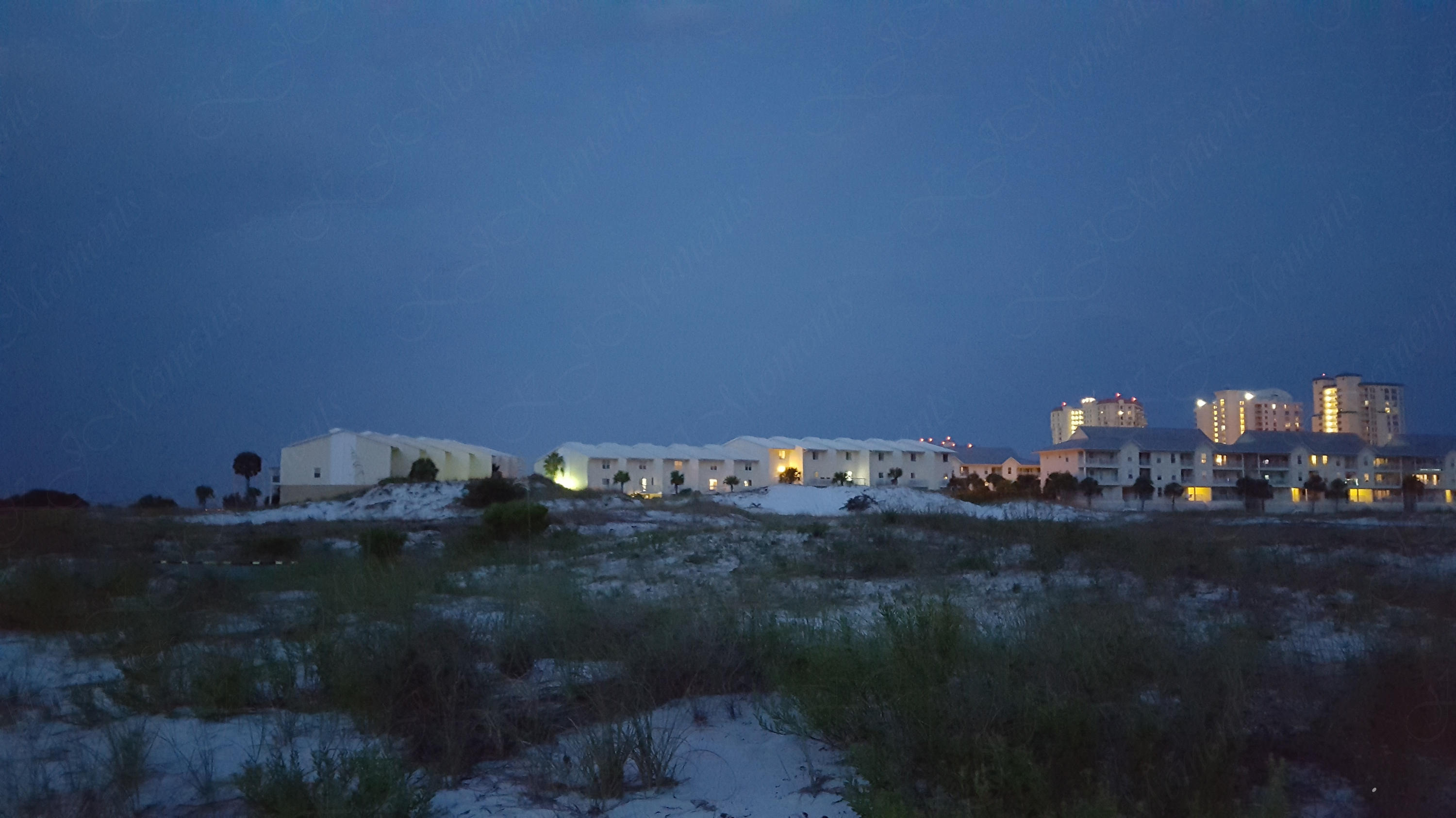 PARADISE POINT T/H - Residential