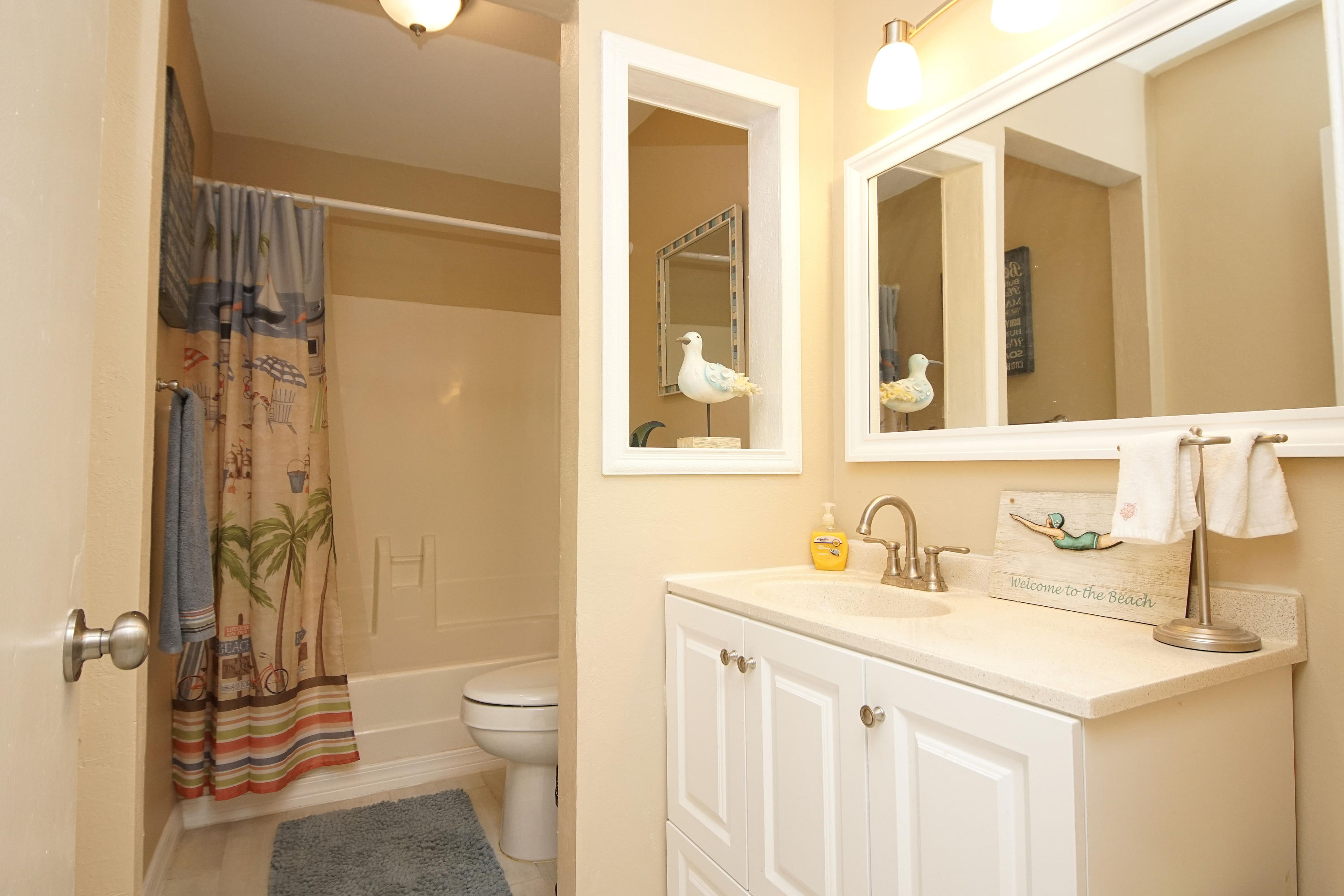 PARADISE POINT T/H - Residential