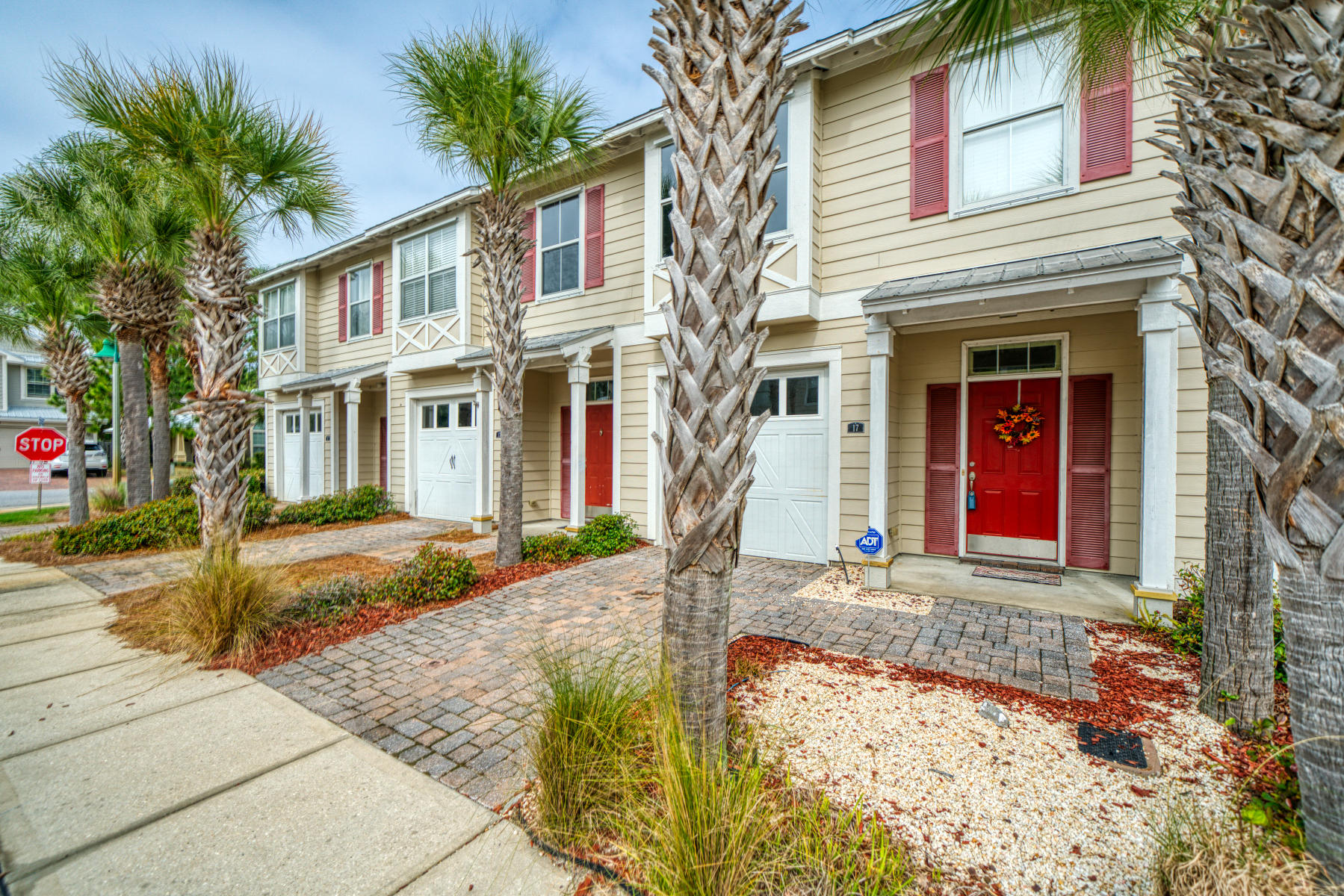 EAGLE BAY - Residential