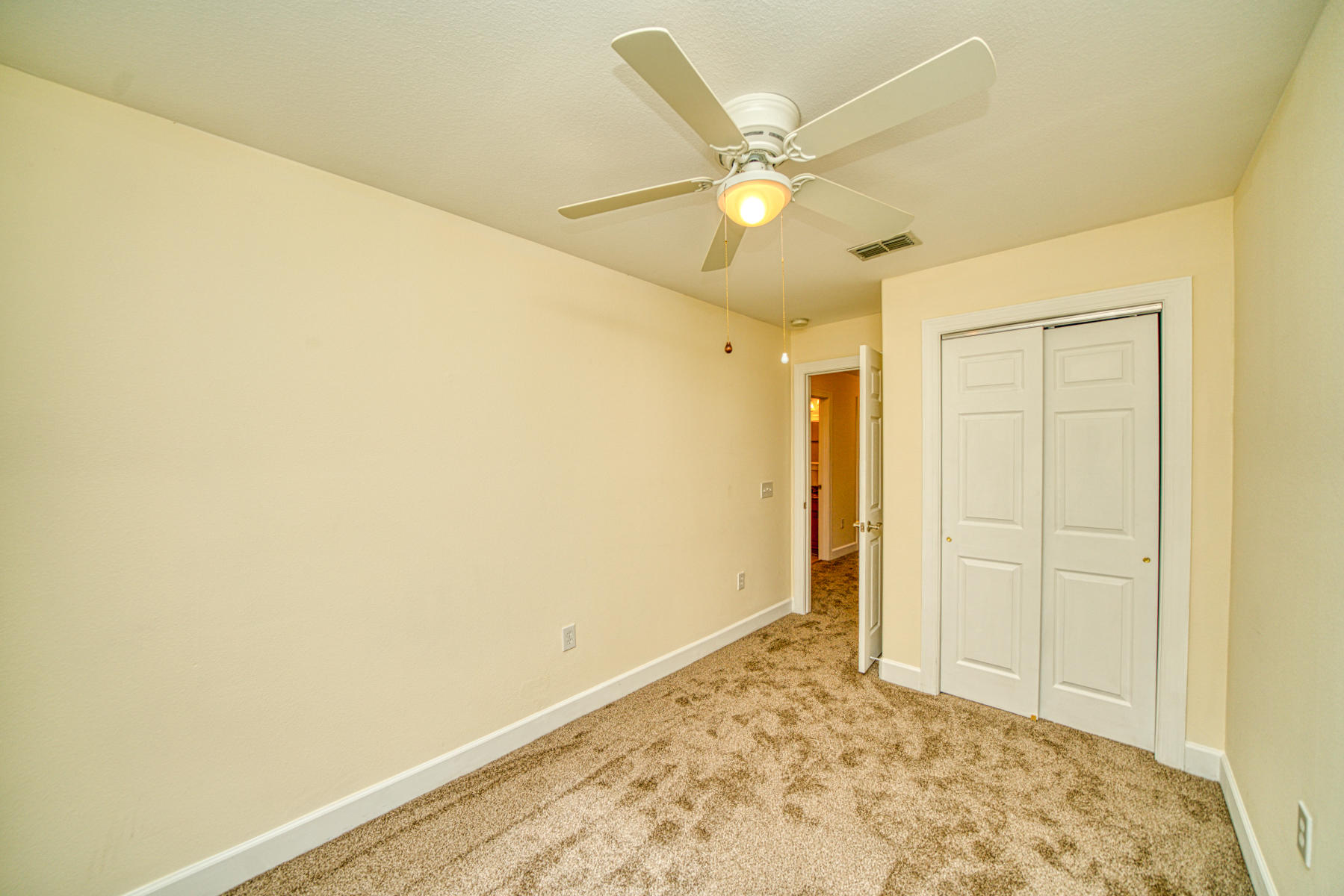 EAGLE BAY - Residential