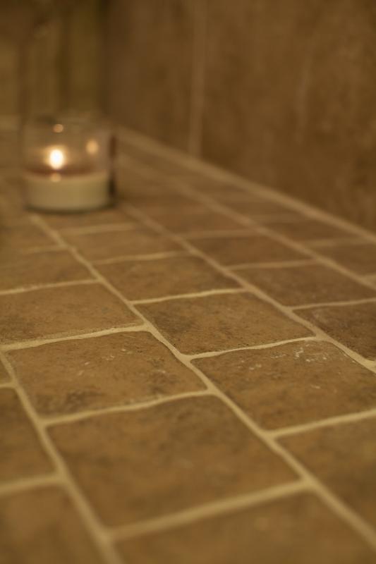 PINECREST HILLS - Residential