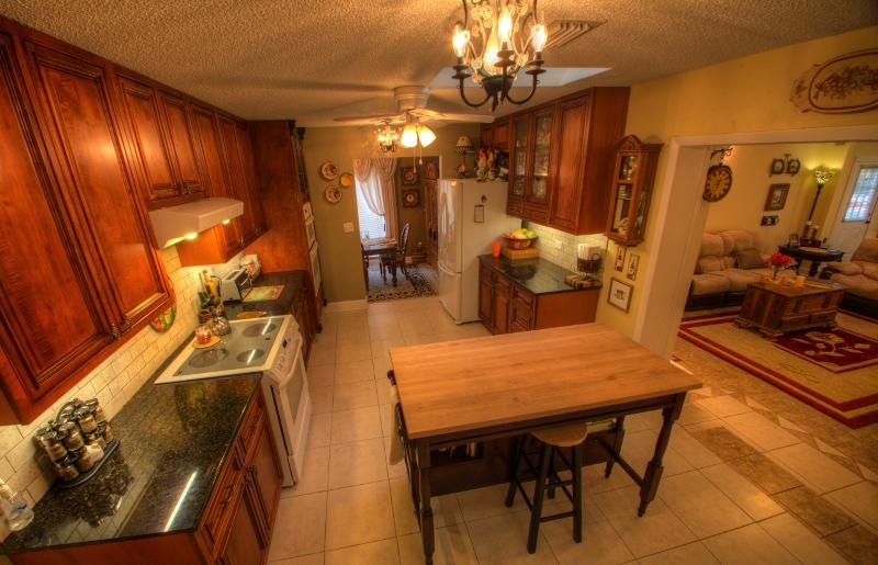 PINECREST HILLS - Residential