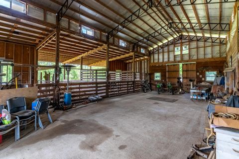 6263 Old River Road Baker FL 32531