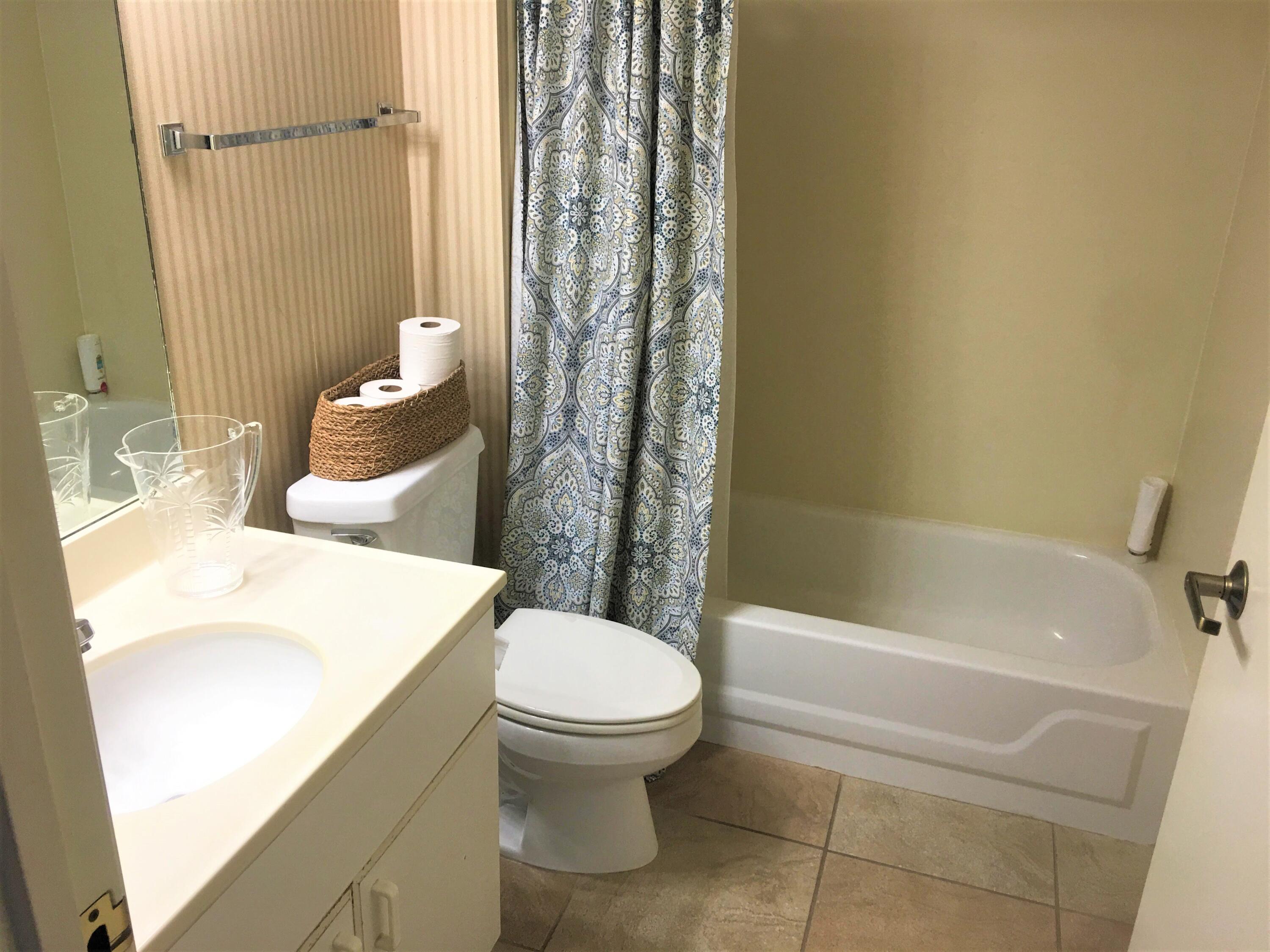 SUMMIT AT TOPS'L (THE) - Residential