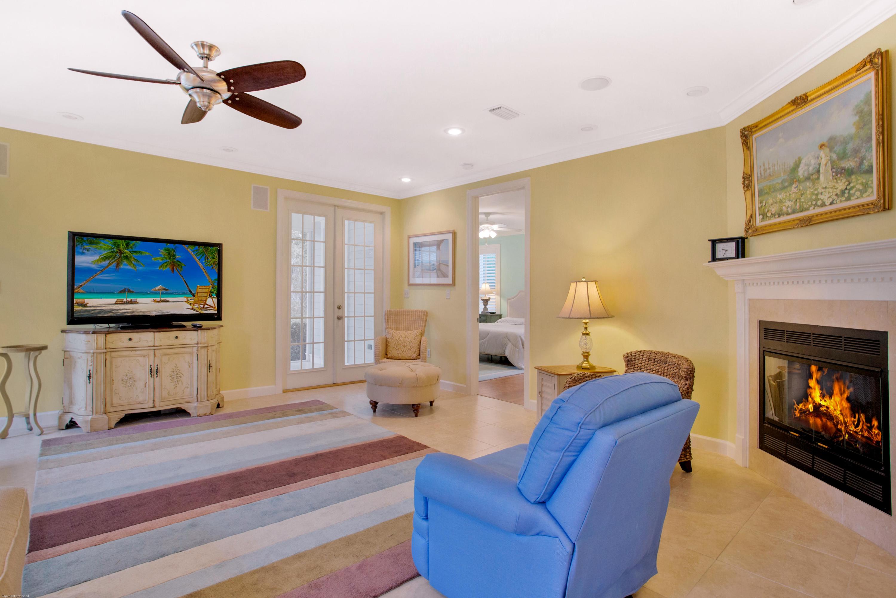 CRYSTAL LAKE AT SANDESTIN - Residential