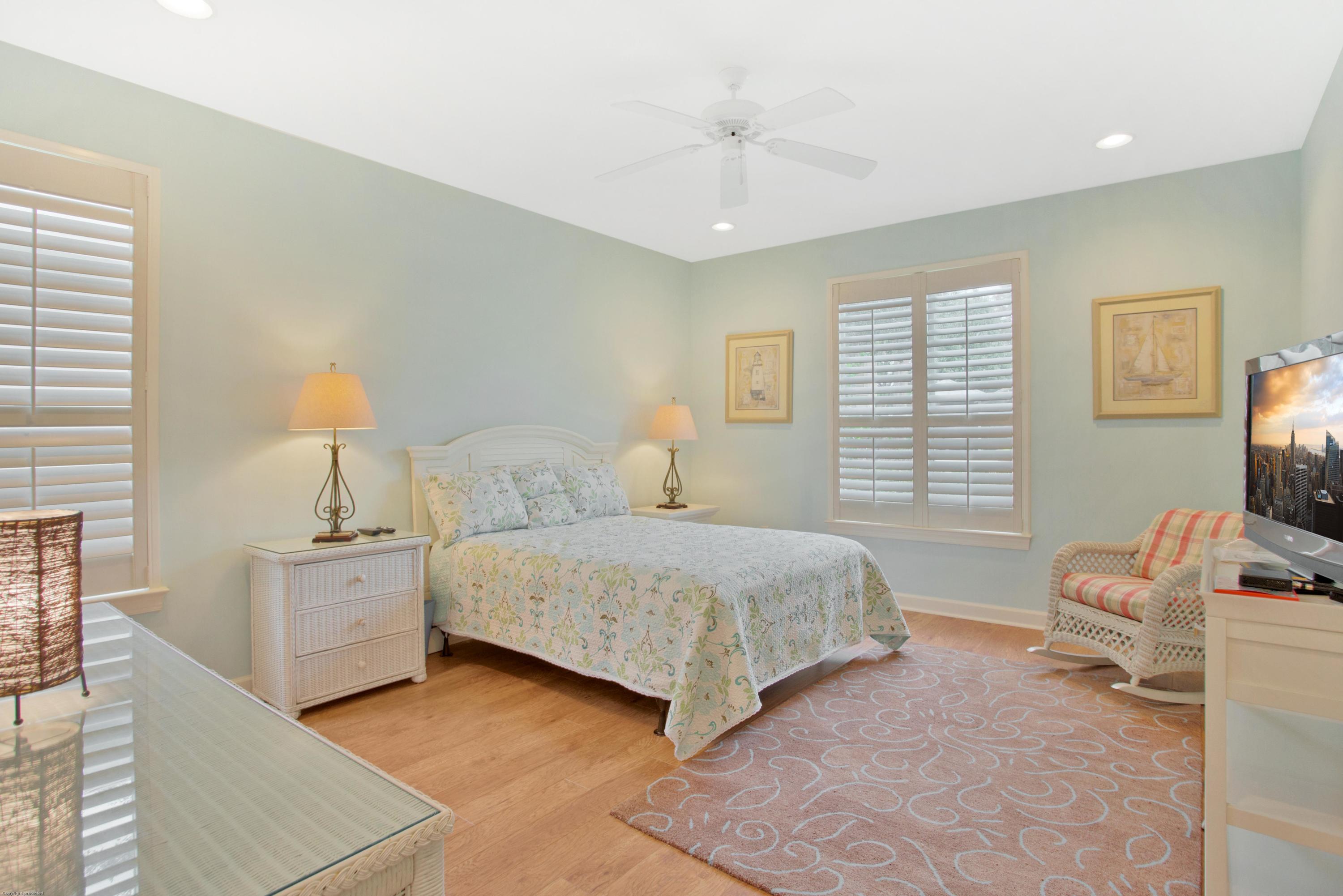 CRYSTAL LAKE AT SANDESTIN - Residential