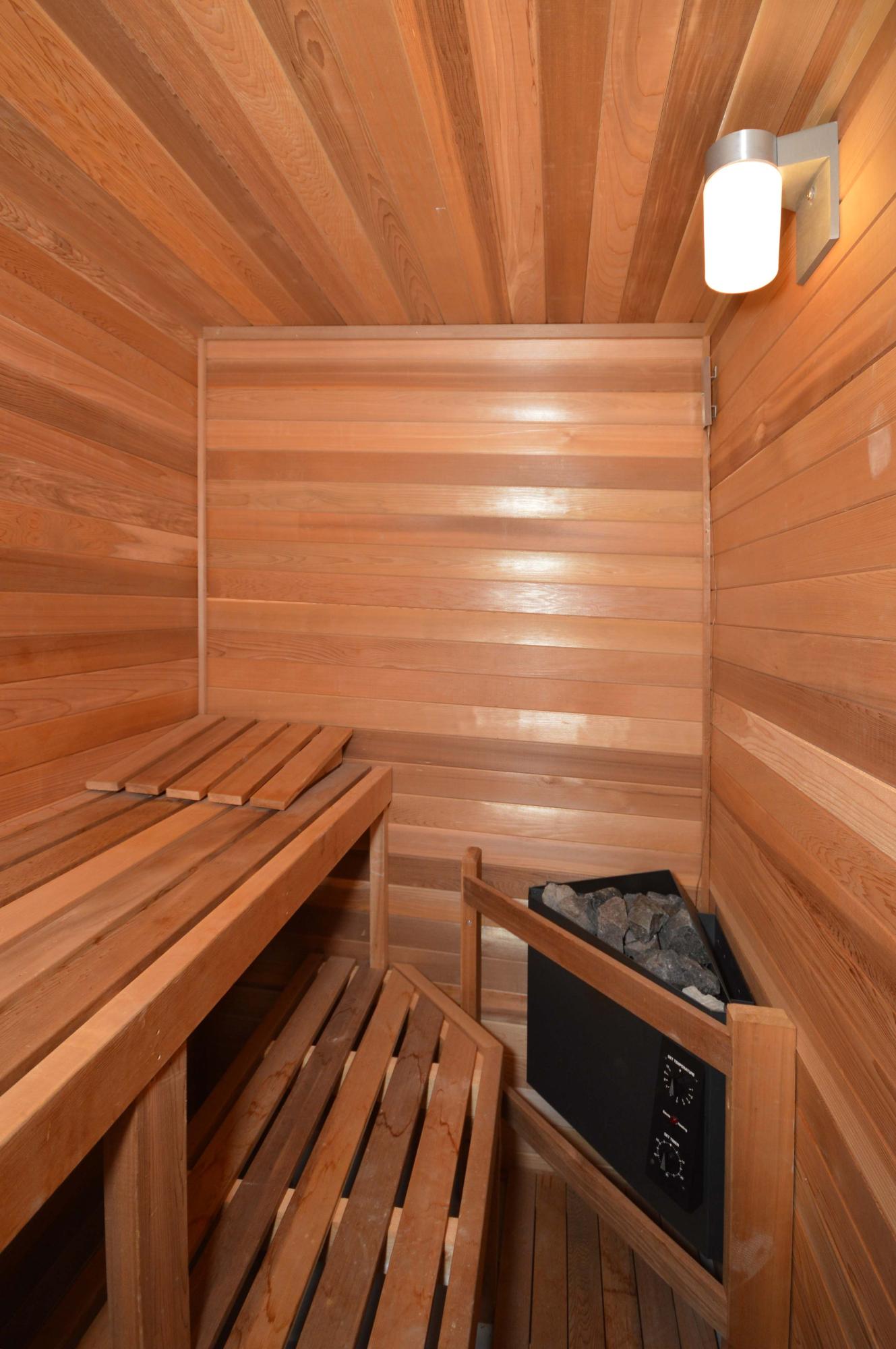 CROSSWINDS 1ST ADDN - Residential