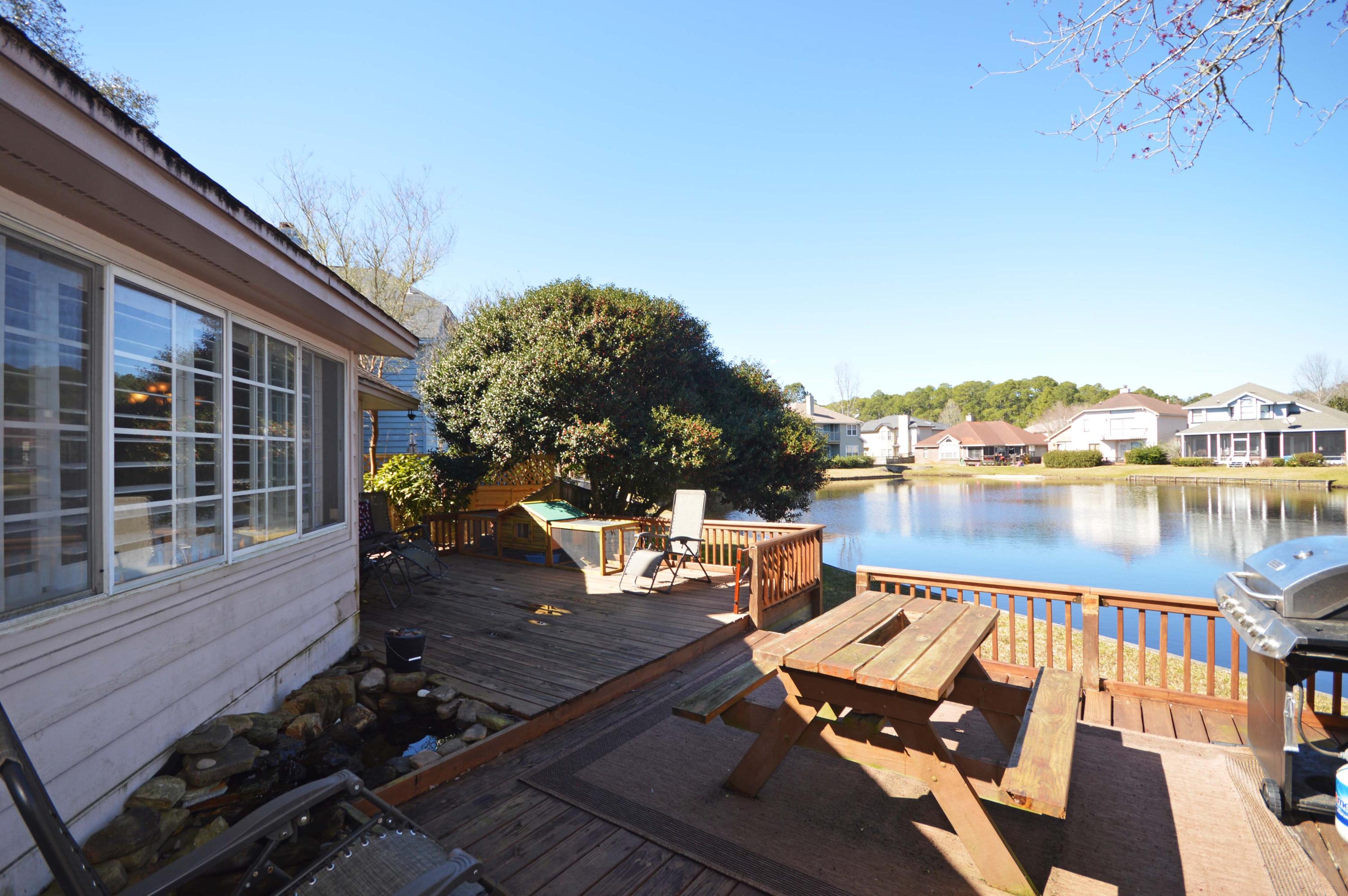 CROSSWINDS 1ST ADDN - Residential