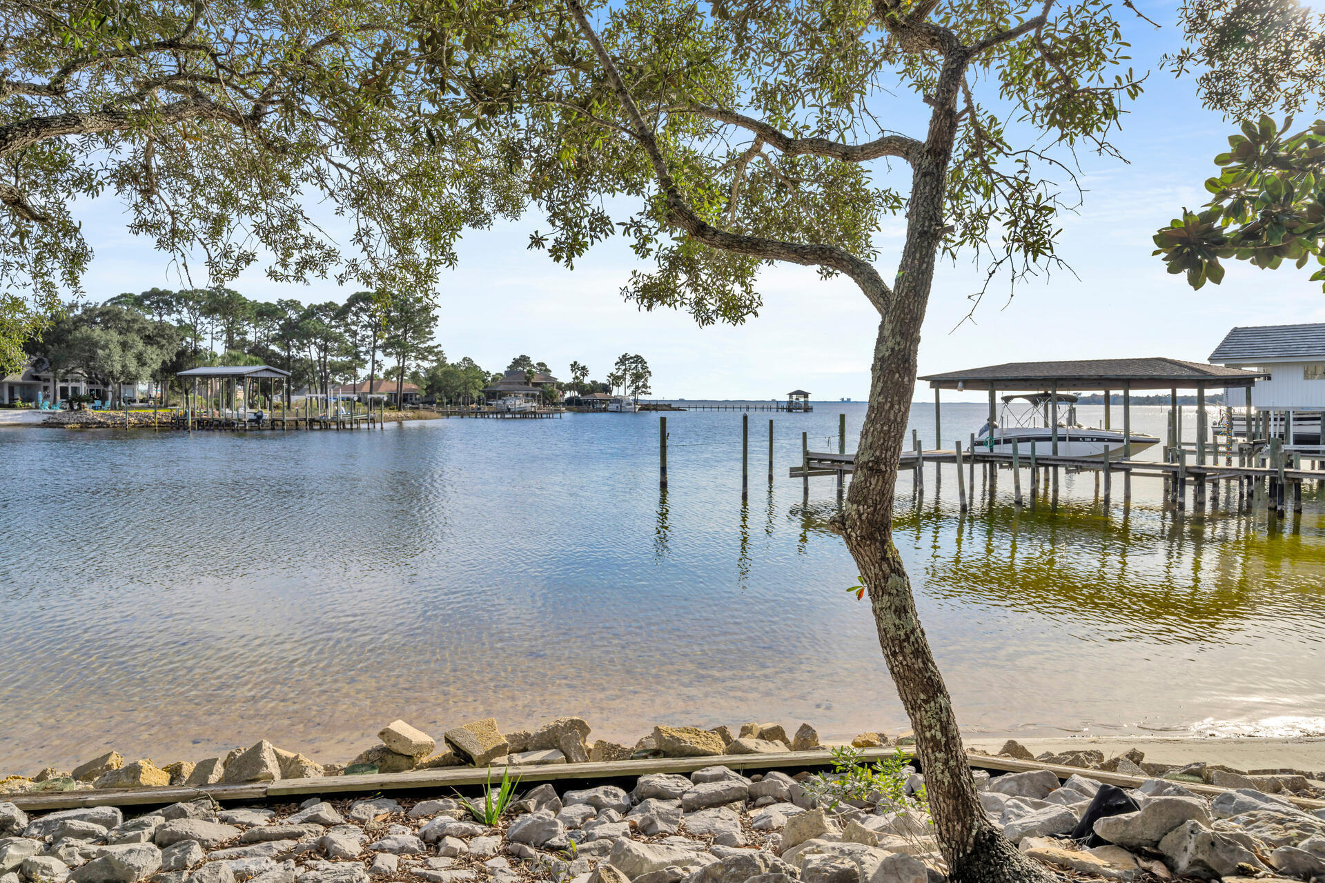 VALPARAISO PINECREST 6 - Residential