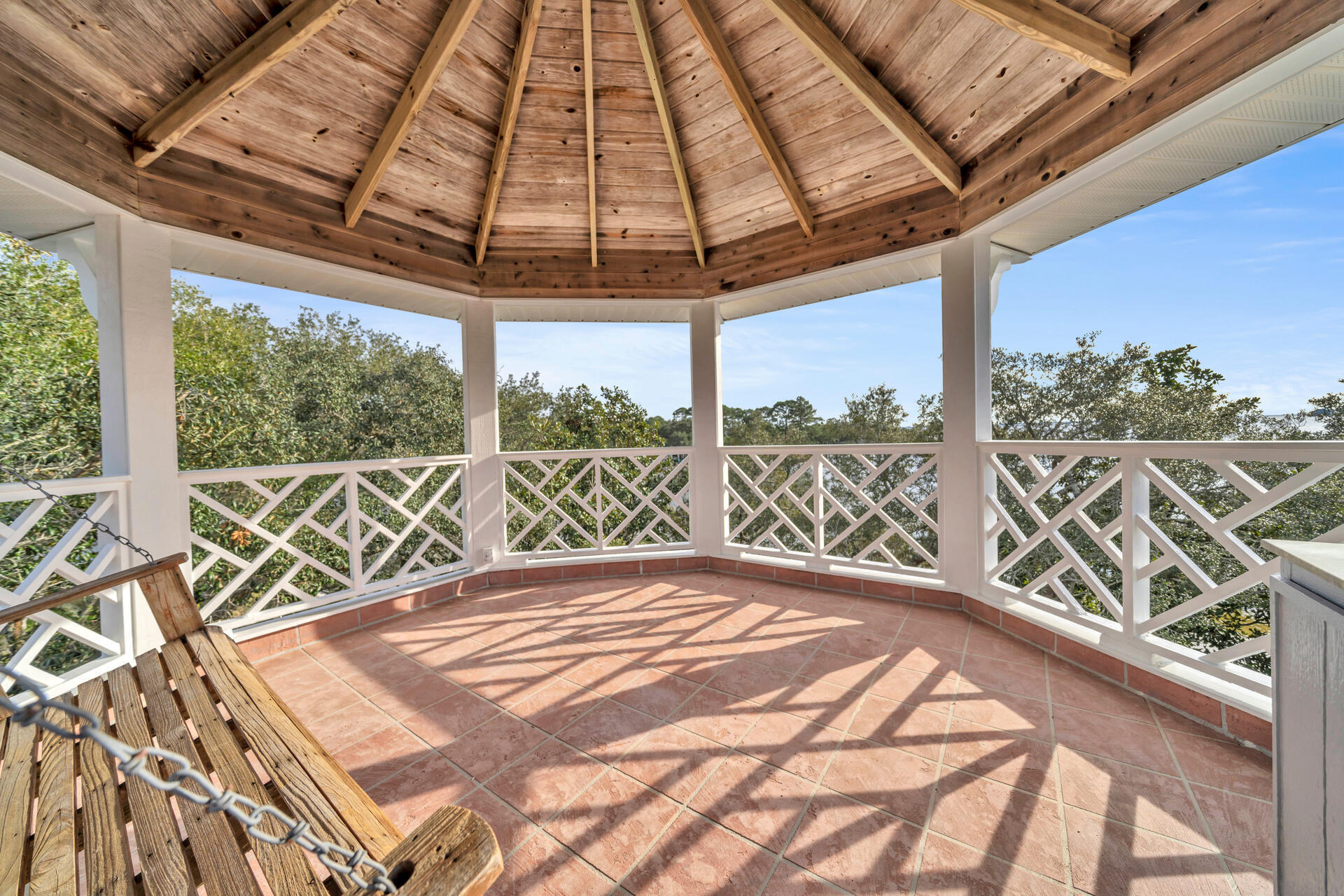 VALPARAISO PINECREST 6 - Residential