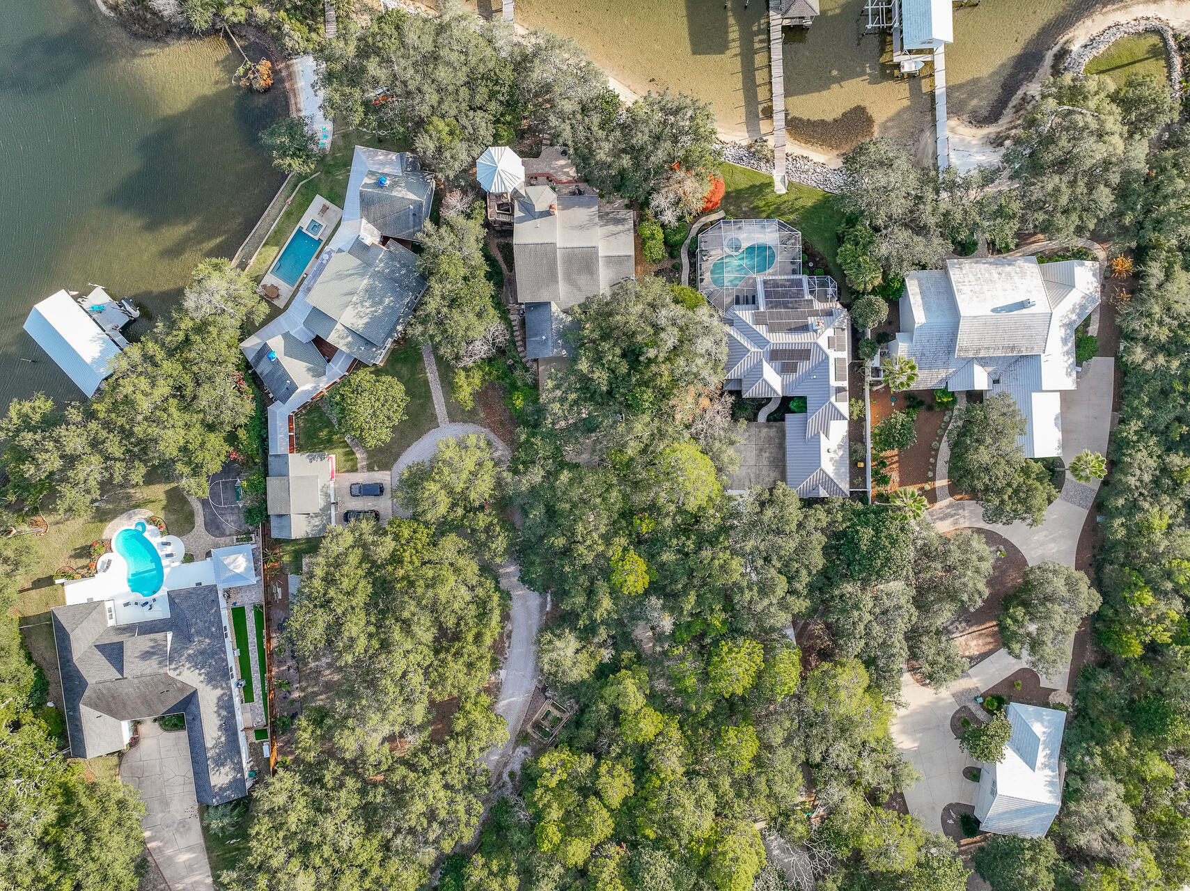 VALPARAISO PINECREST 6 - Residential