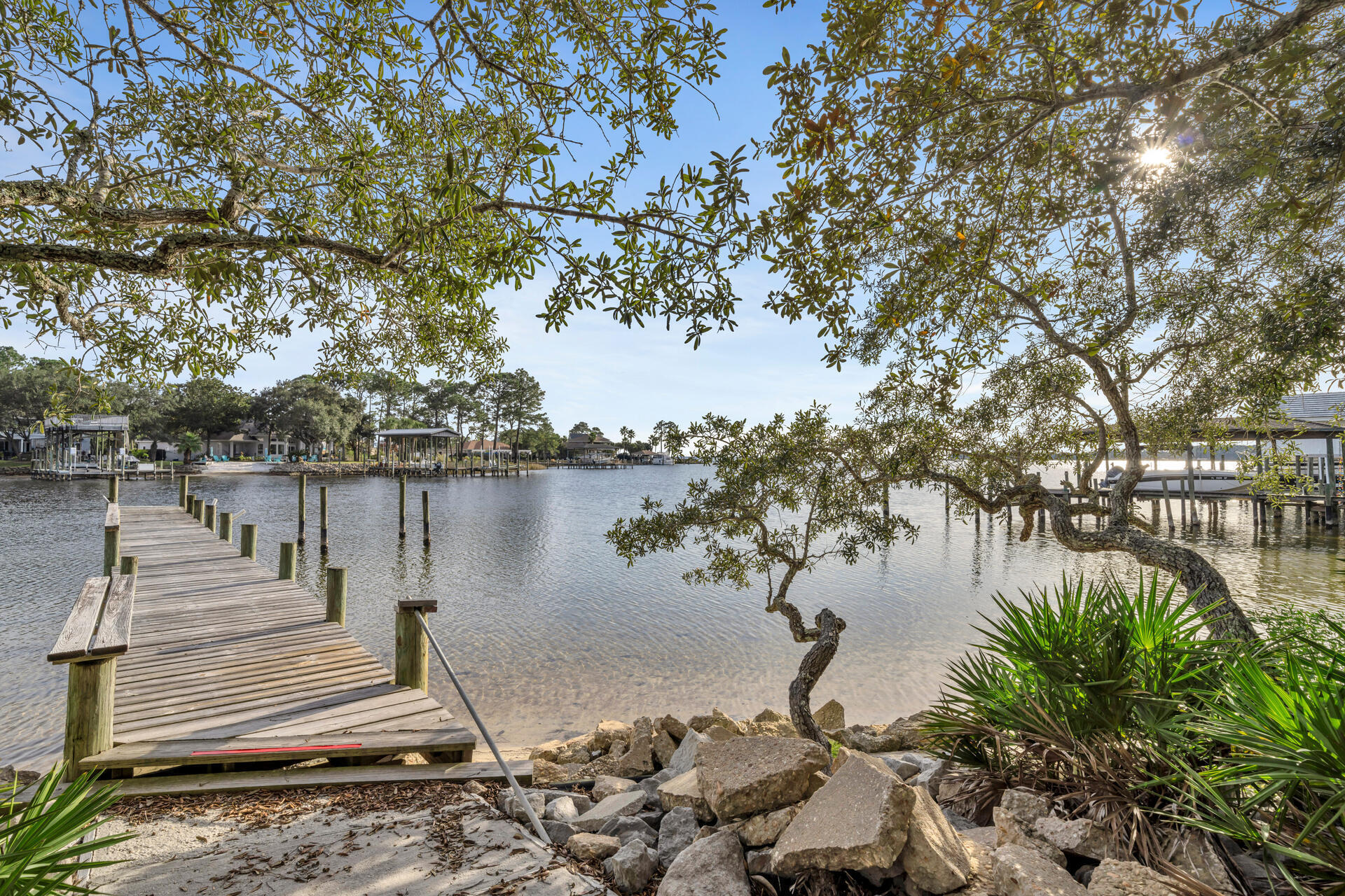 VALPARAISO PINECREST 6 - Residential