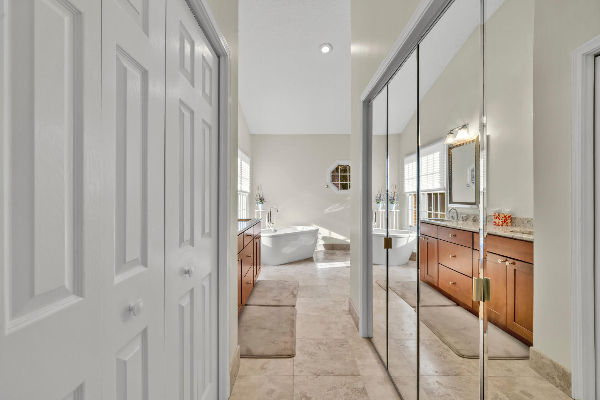 VALPARAISO PINECREST 6 - Residential