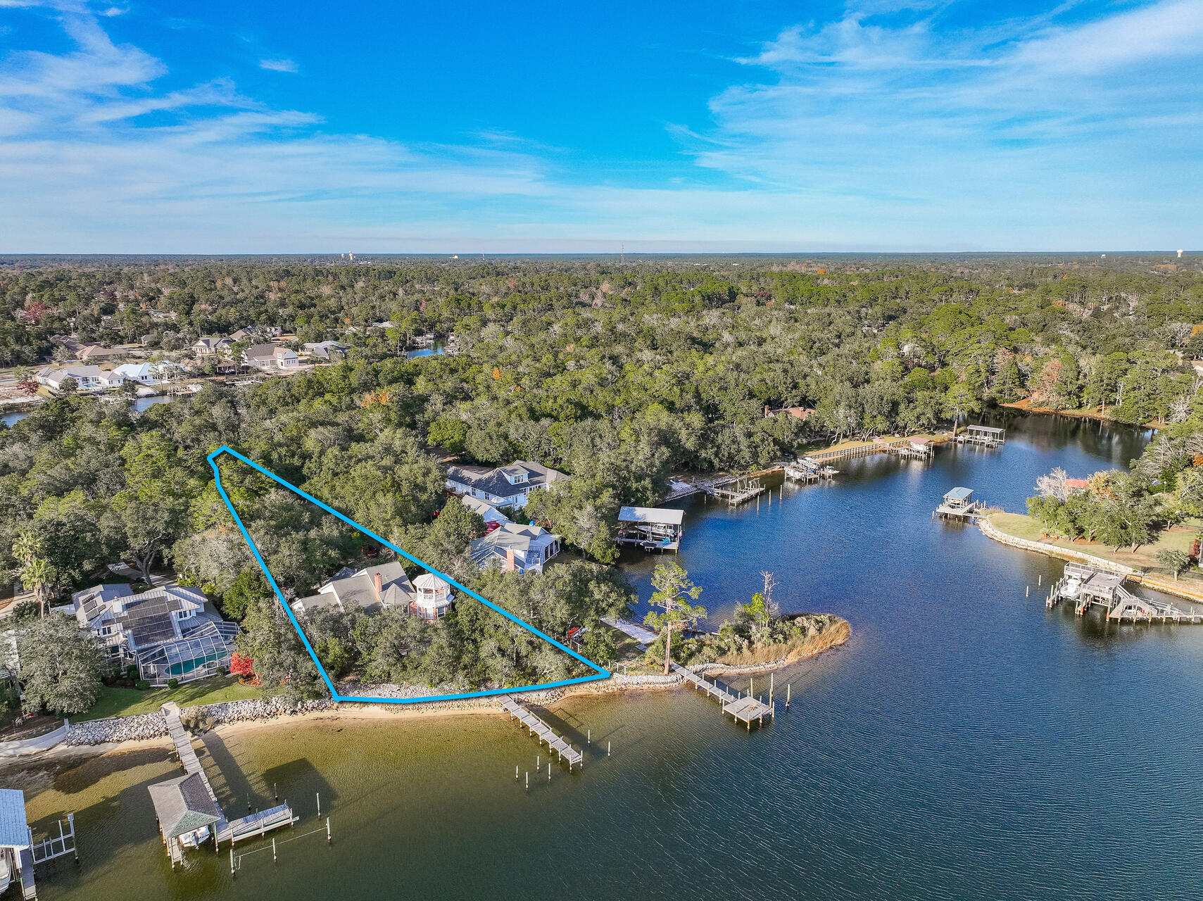 VALPARAISO PINECREST 6 - Residential