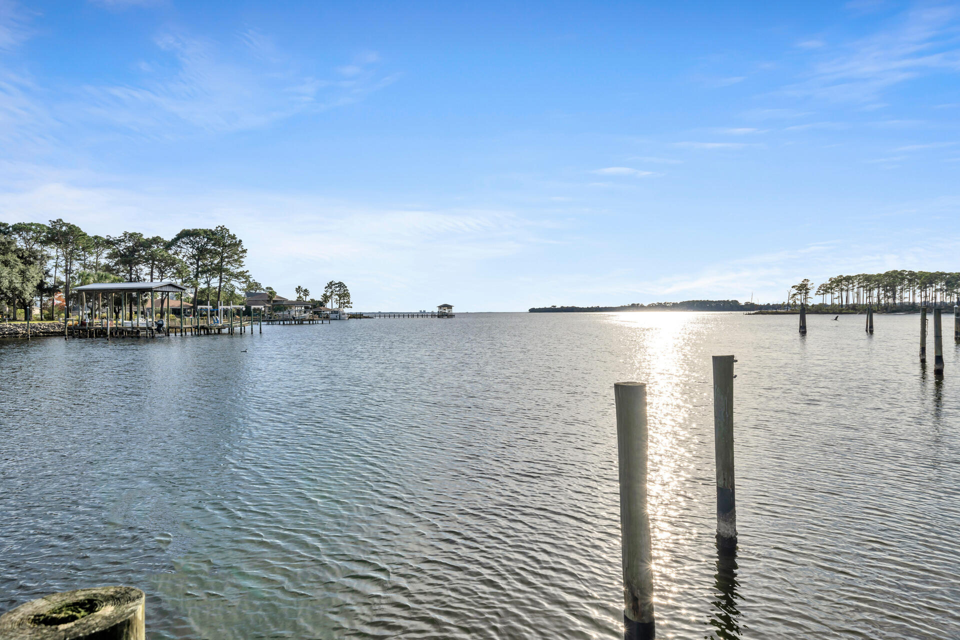 VALPARAISO PINECREST 6 - Residential