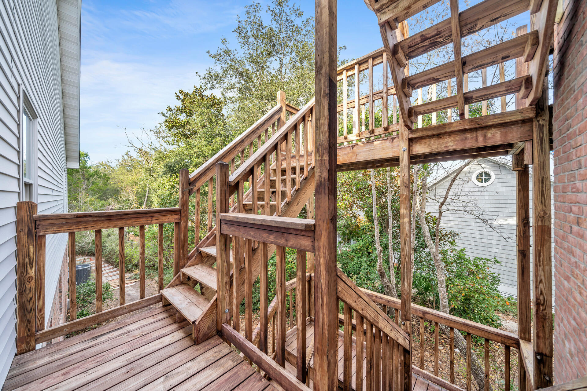 VALPARAISO PINECREST 6 - Residential