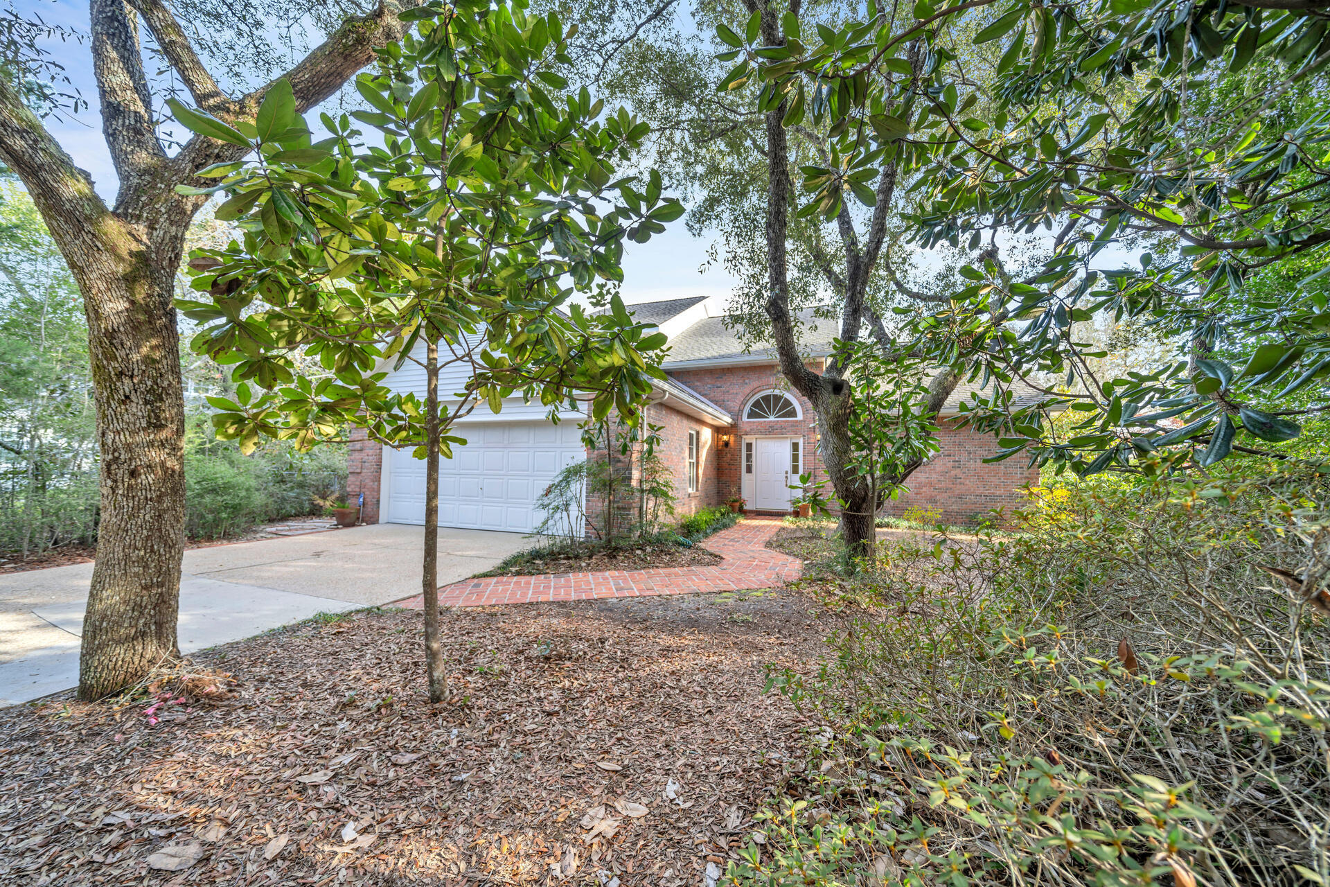 VALPARAISO PINECREST 6 - Residential