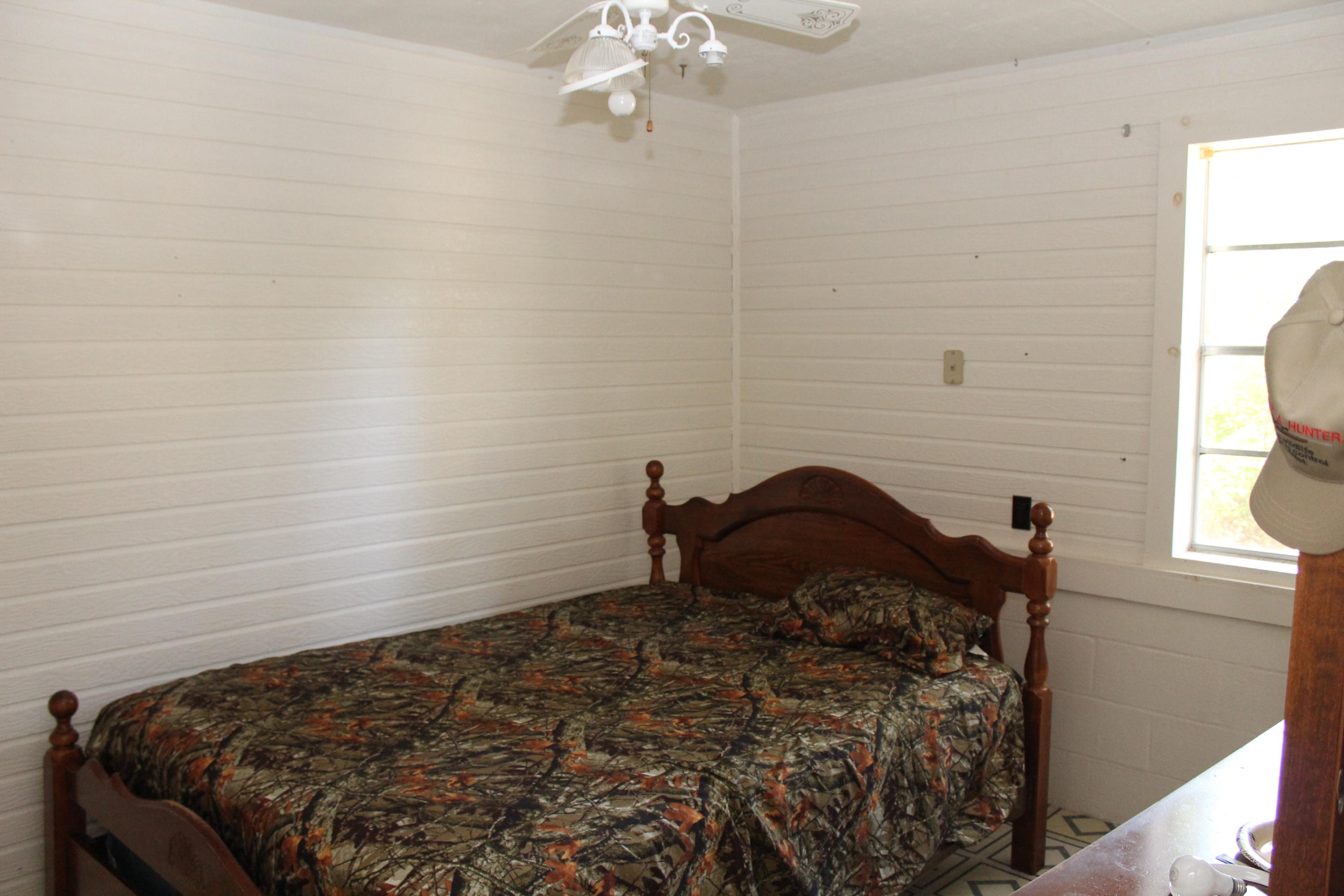 ROOKS BLUFF UNREC - Residential