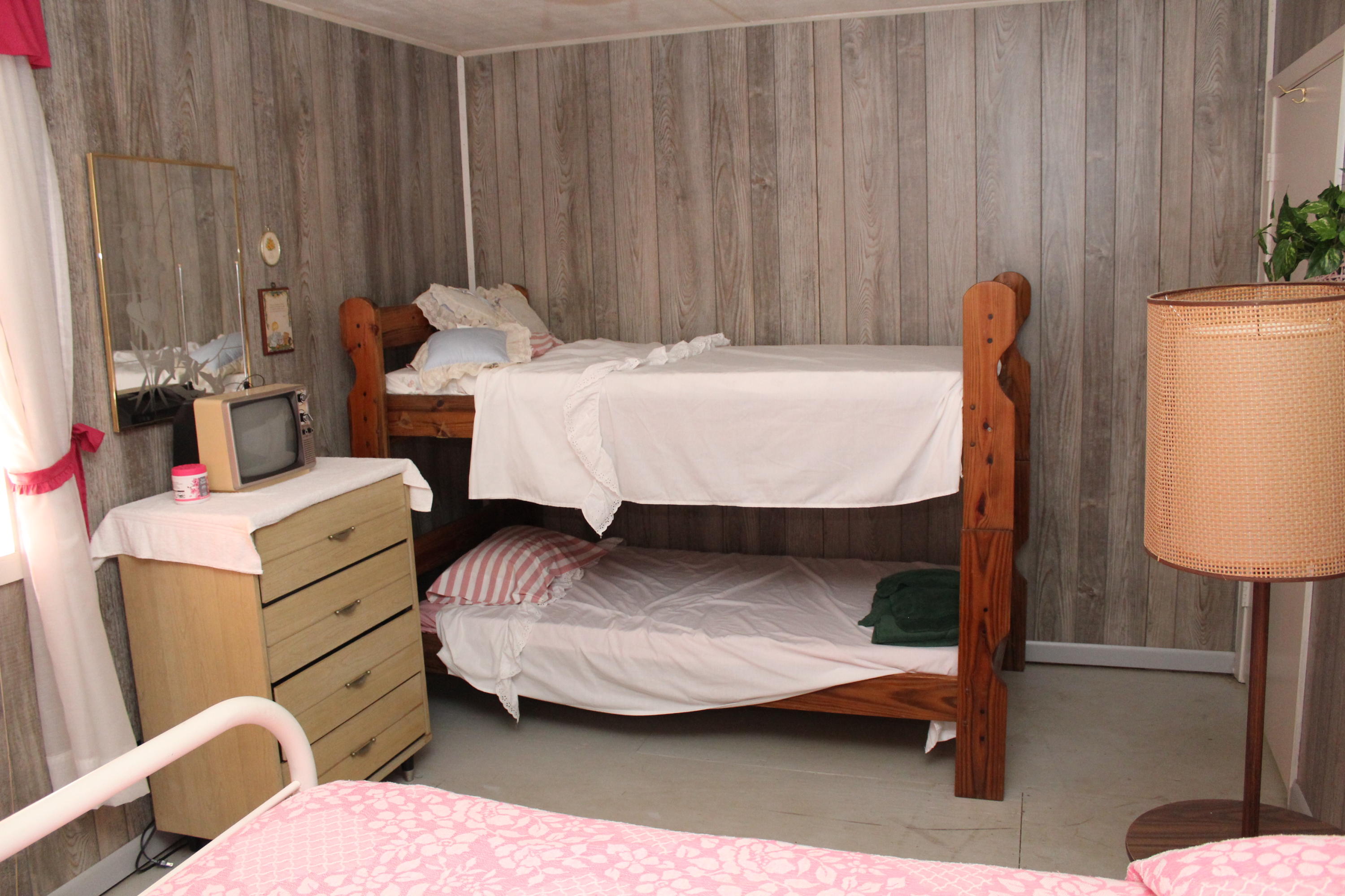 ROOKS BLUFF UNREC - Residential