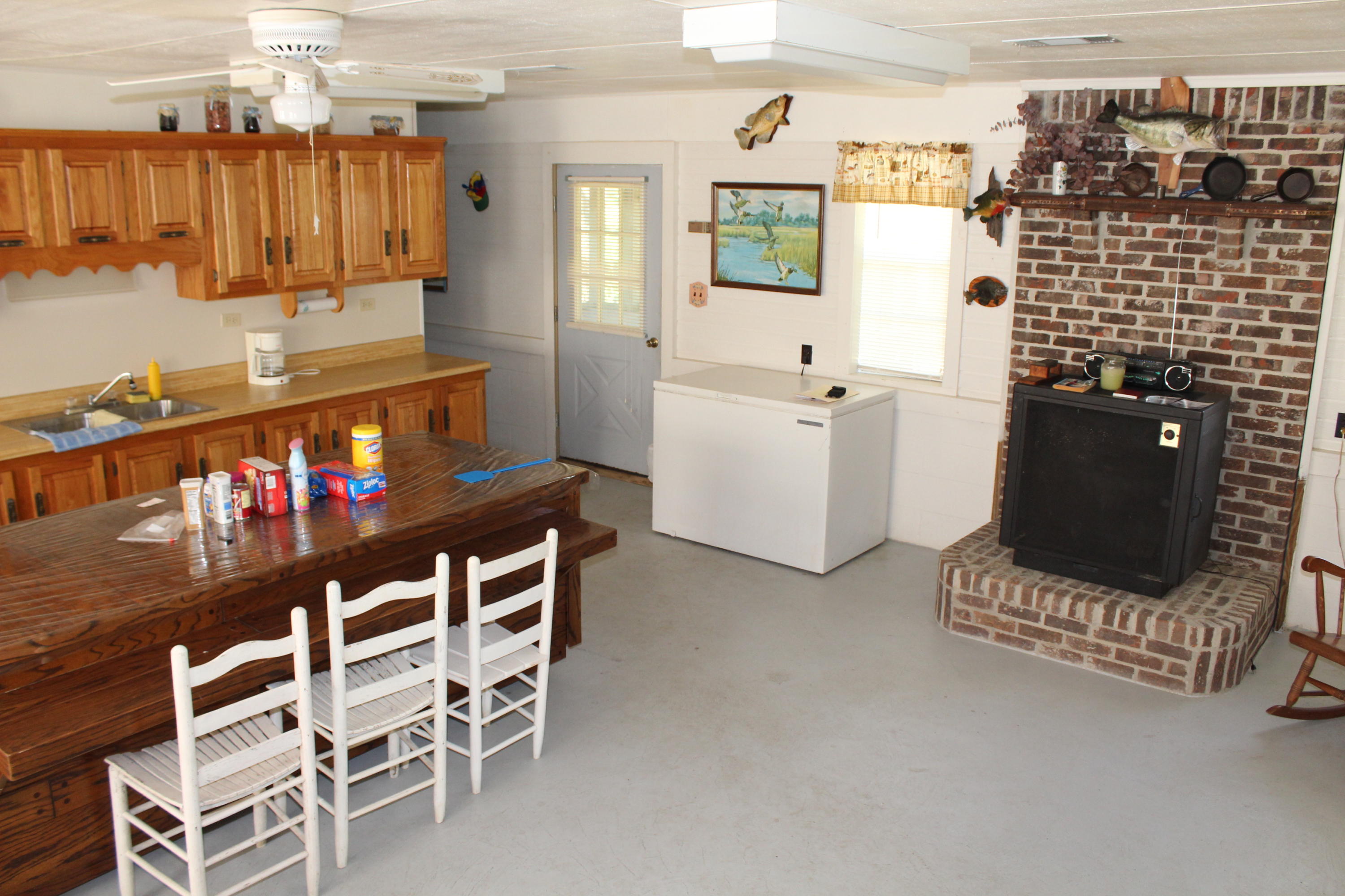 ROOKS BLUFF UNREC - Residential