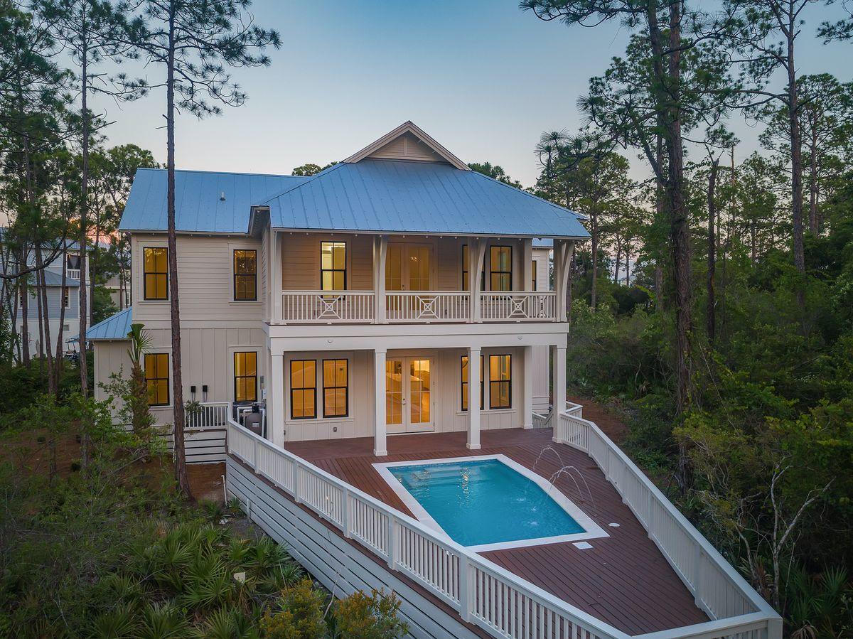 TREETOP VILLAGE - Residential