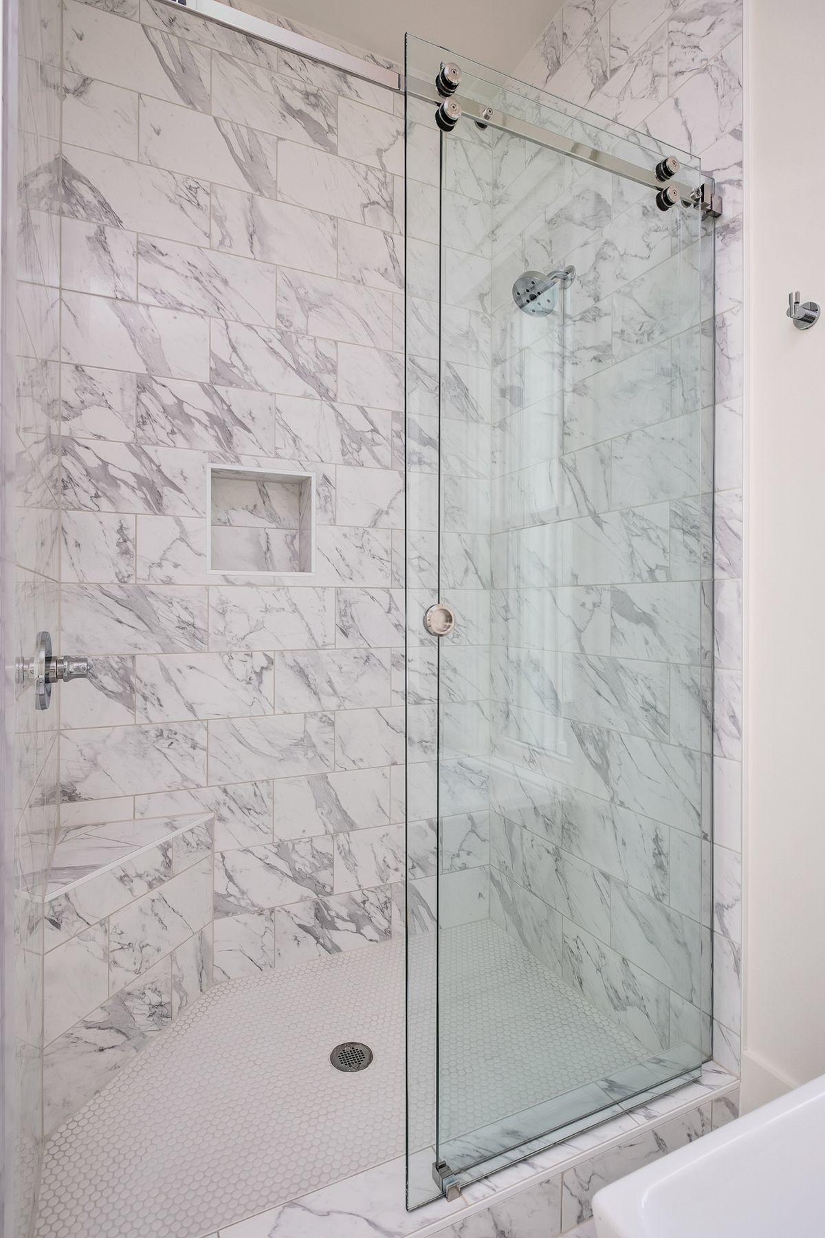 TREETOP VILLAGE - Residential