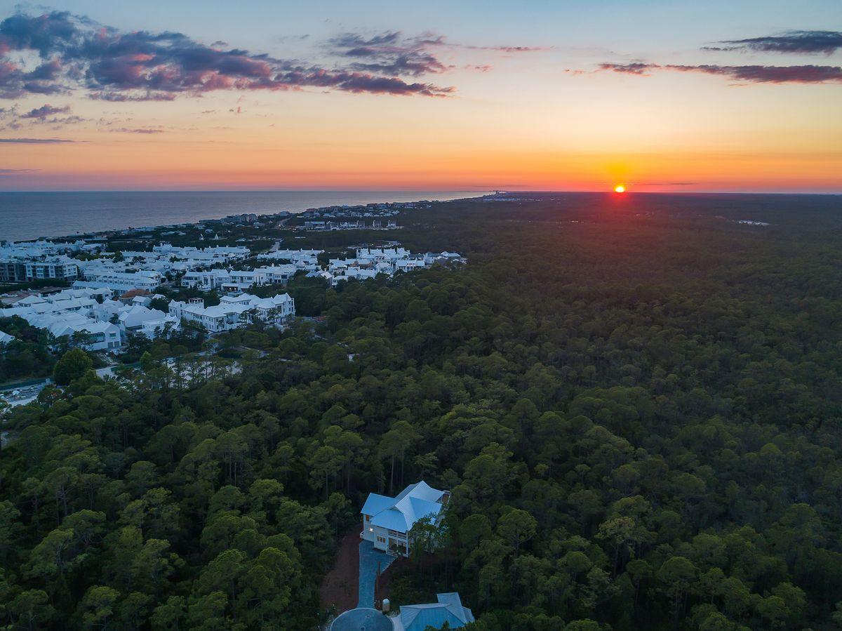 TREETOP VILLAGE - Residential