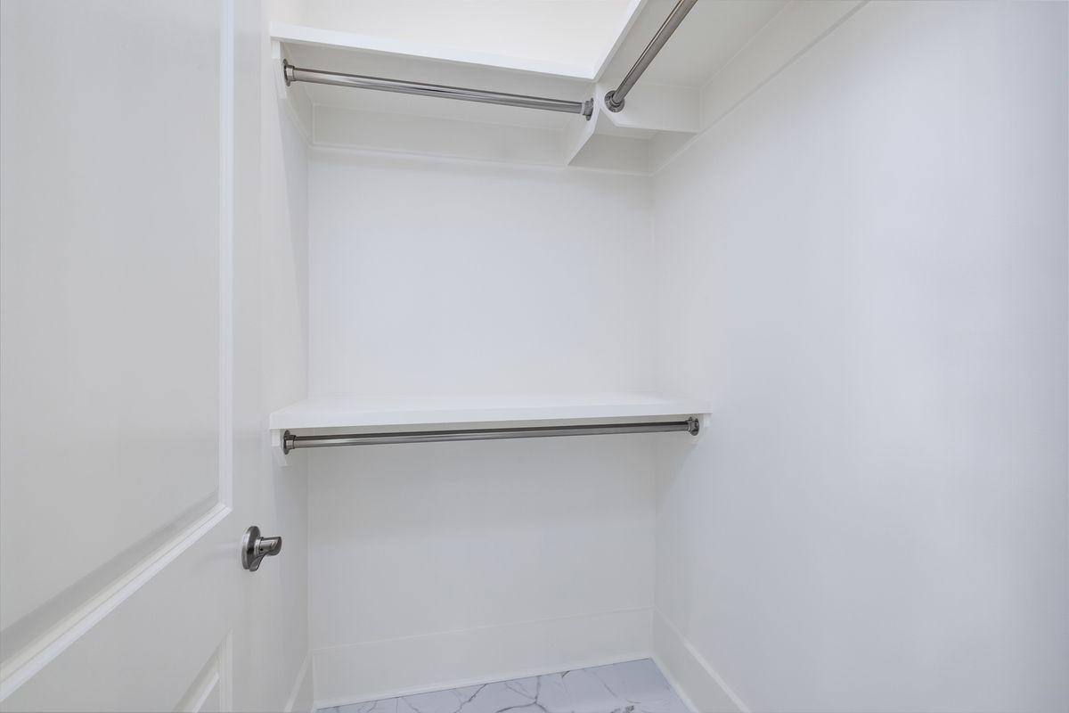 TREETOP VILLAGE - Residential