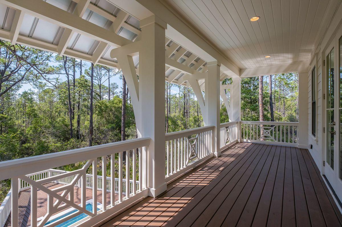 TREETOP VILLAGE - Residential