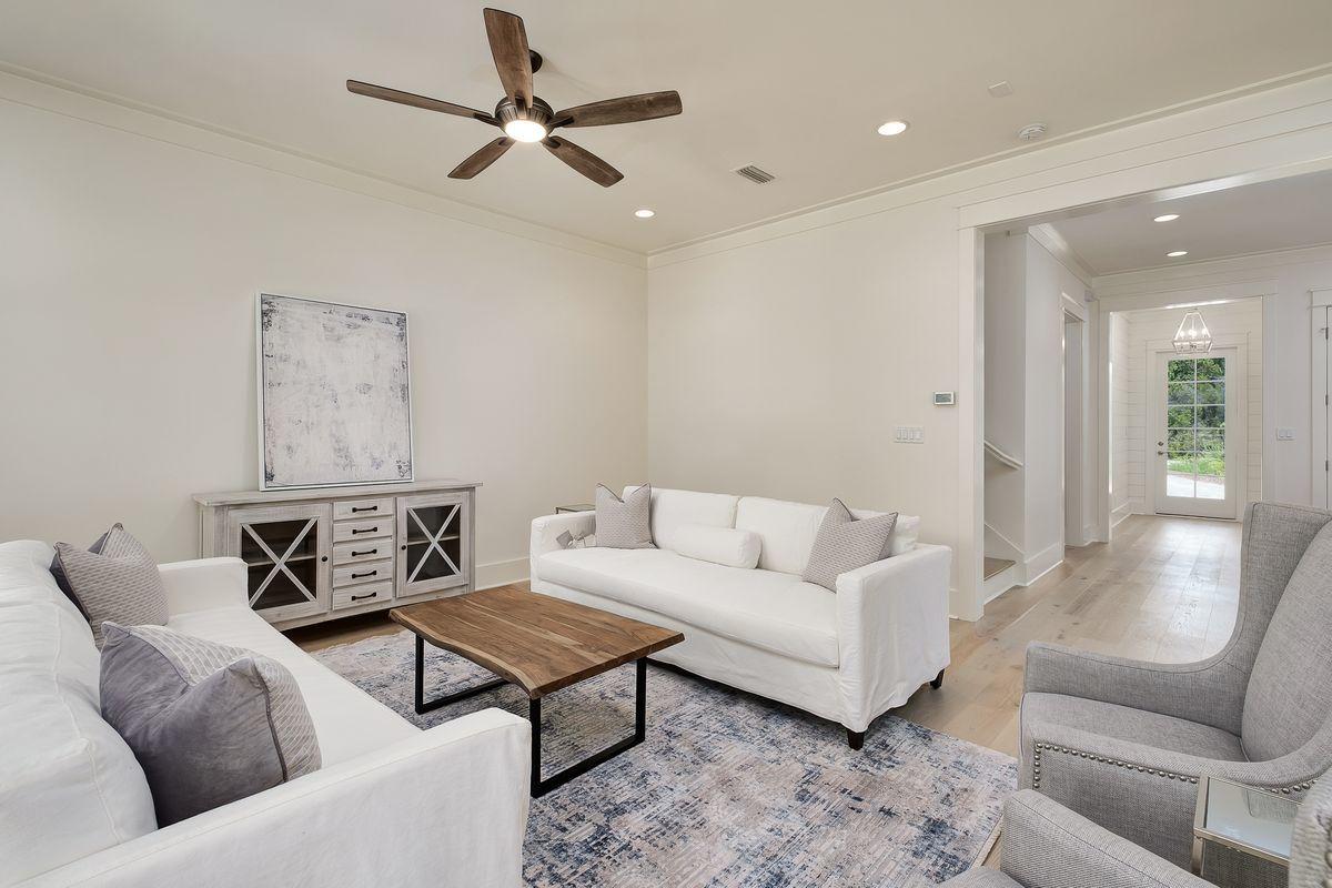 TREETOP VILLAGE - Residential