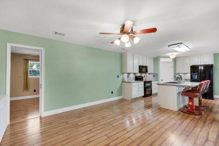 FIELD S/D 2ND ADDN - Residential