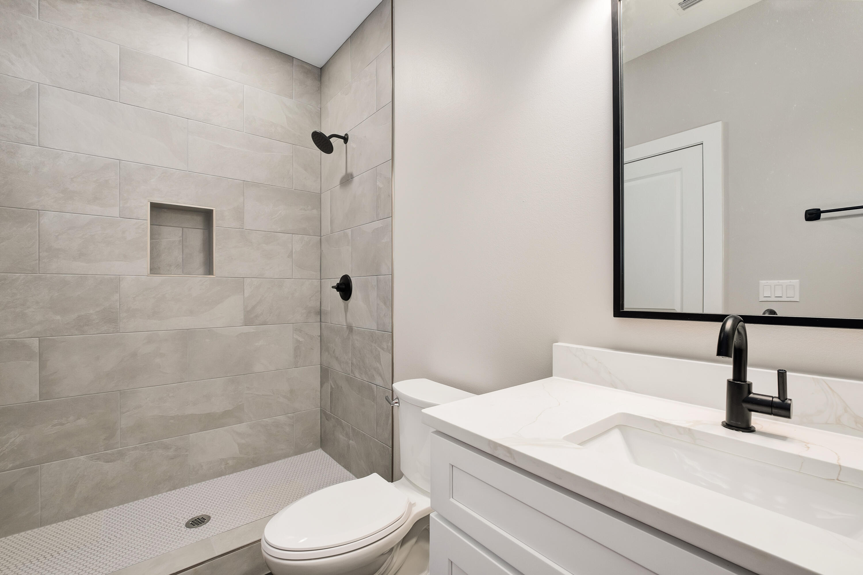 CALUSA BAY S/D - Residential