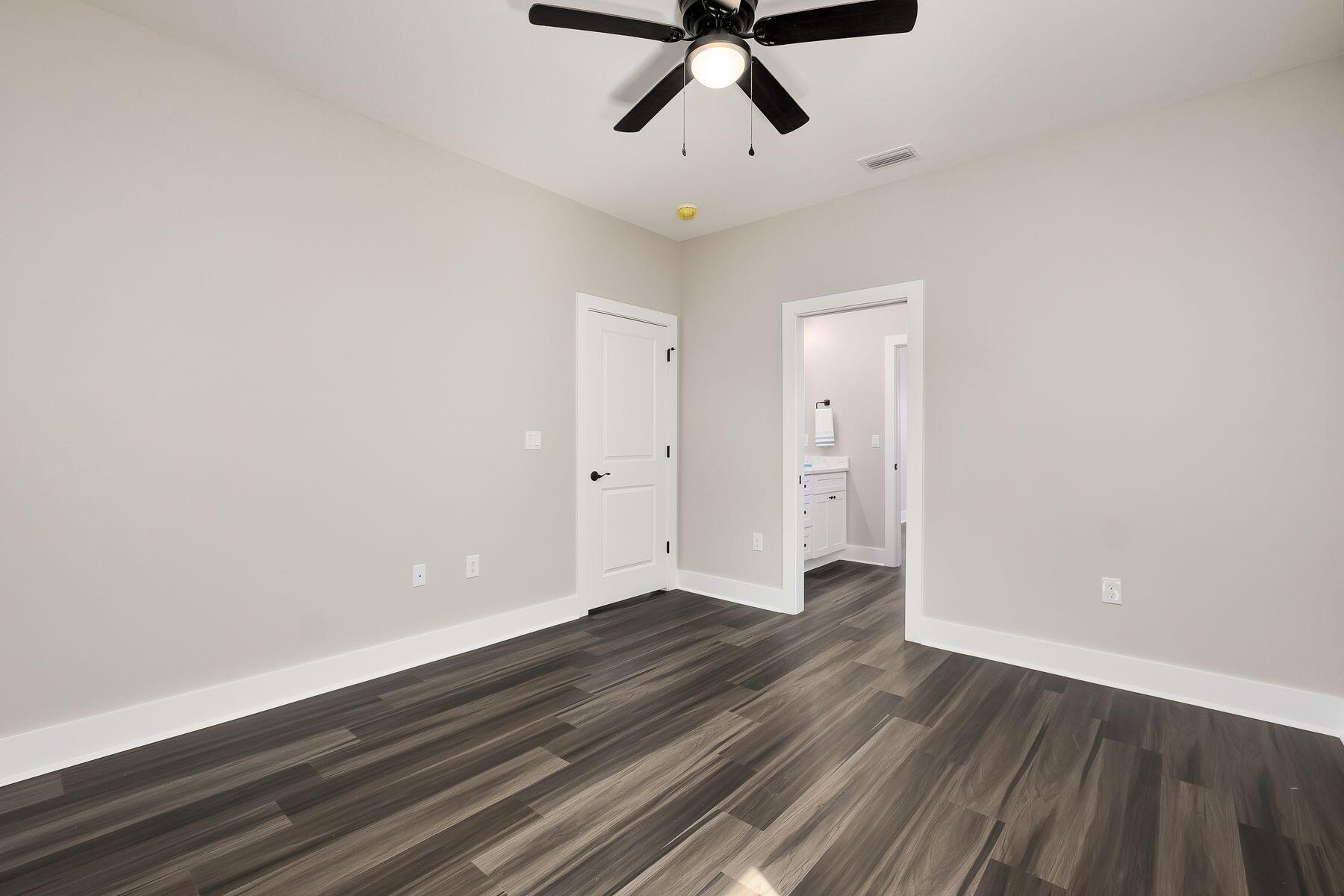 CALUSA BAY S/D - Residential