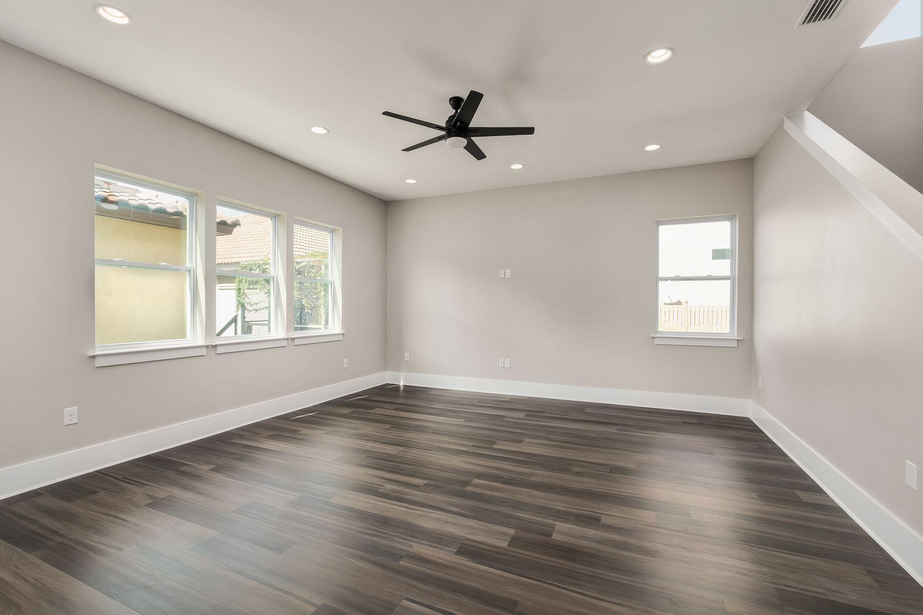 CALUSA BAY S/D - Residential