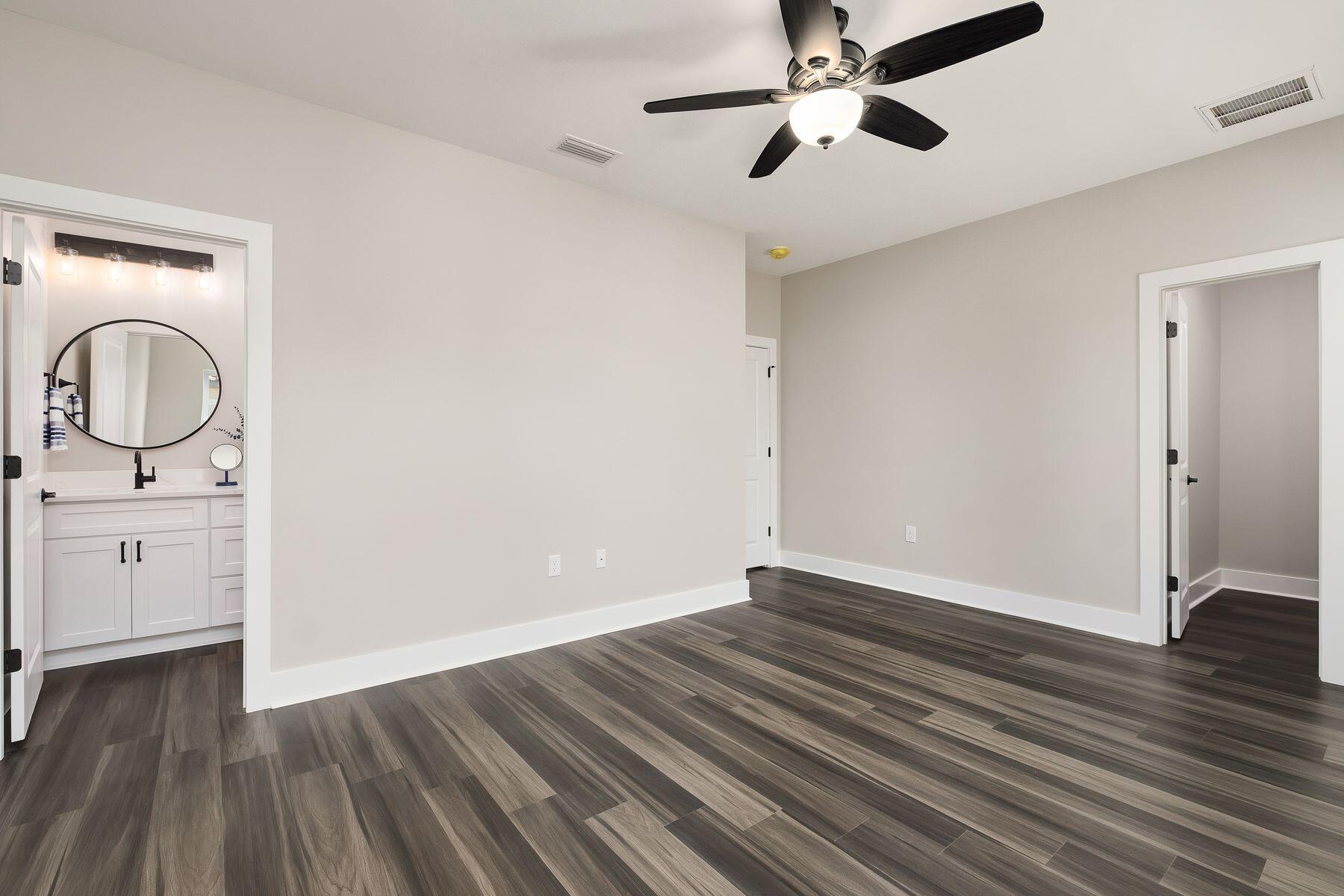 CALUSA BAY S/D - Residential