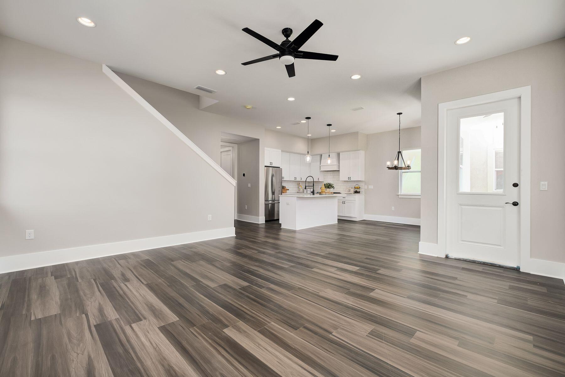 CALUSA BAY S/D - Residential