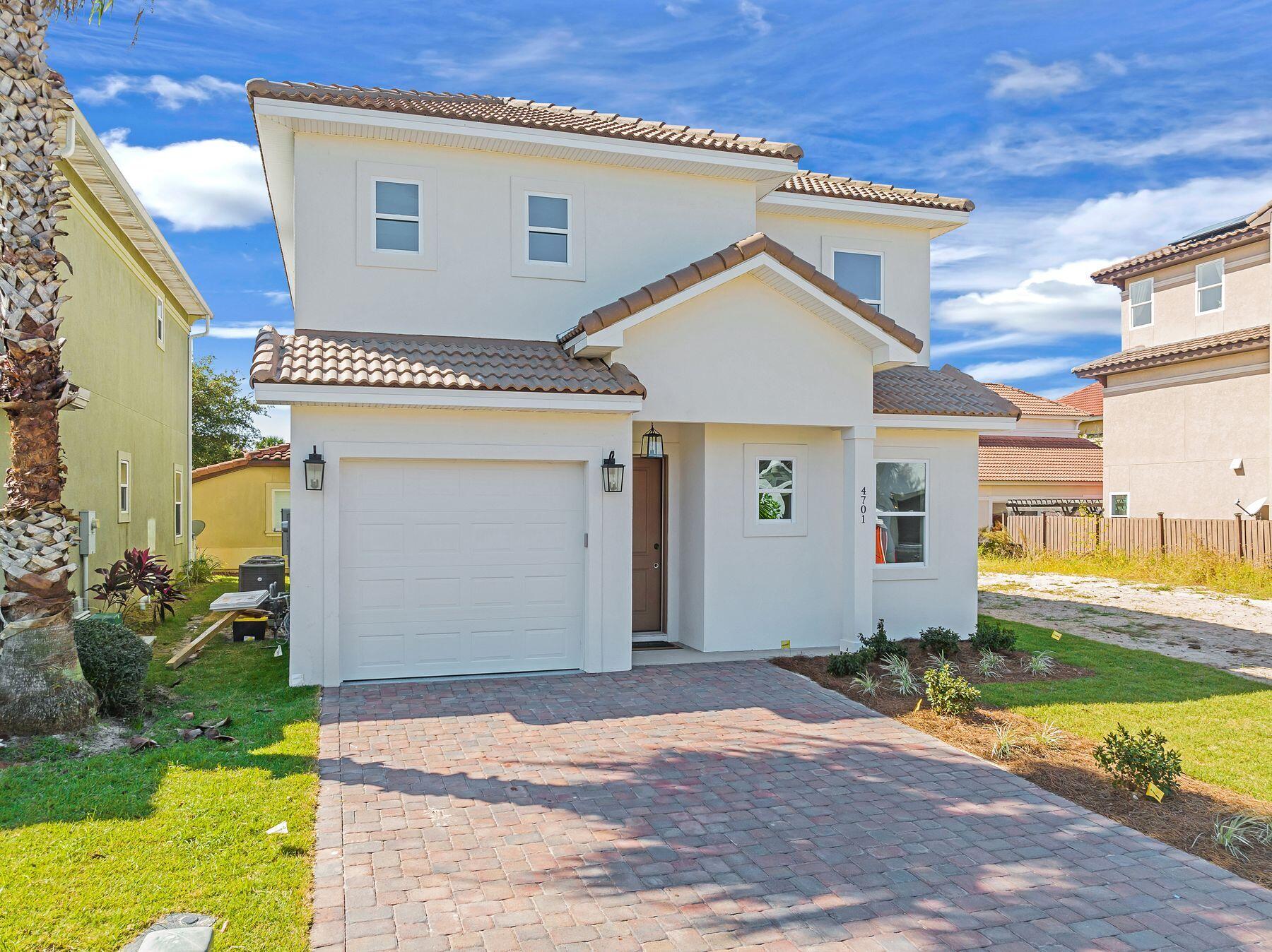 CALUSA BAY S/D - Residential