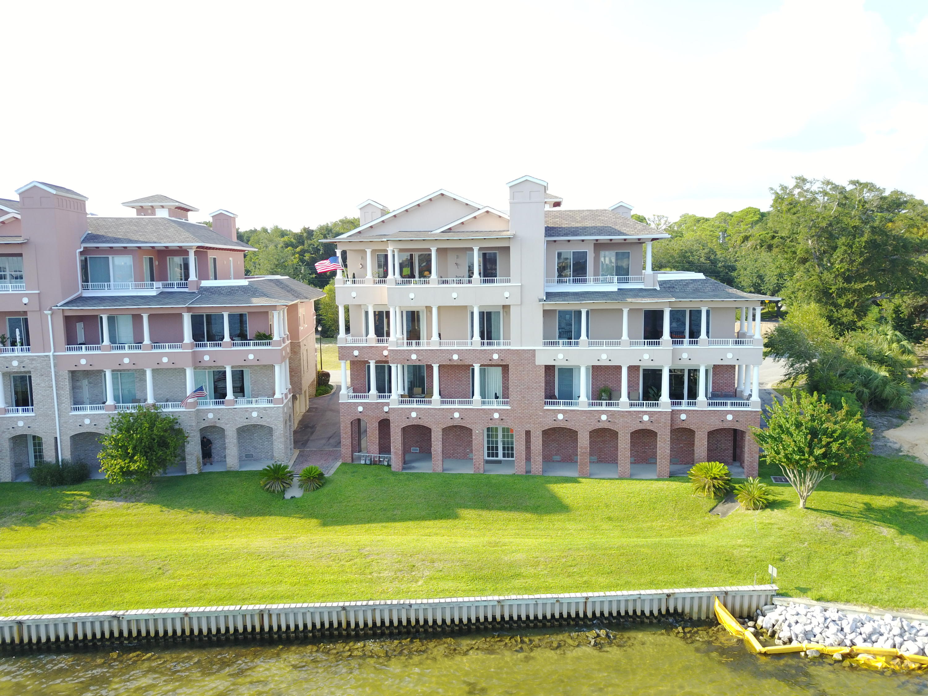 VILLA DI MARE - Residential