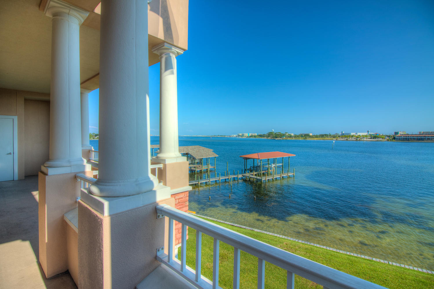 VILLA DI MARE - Residential