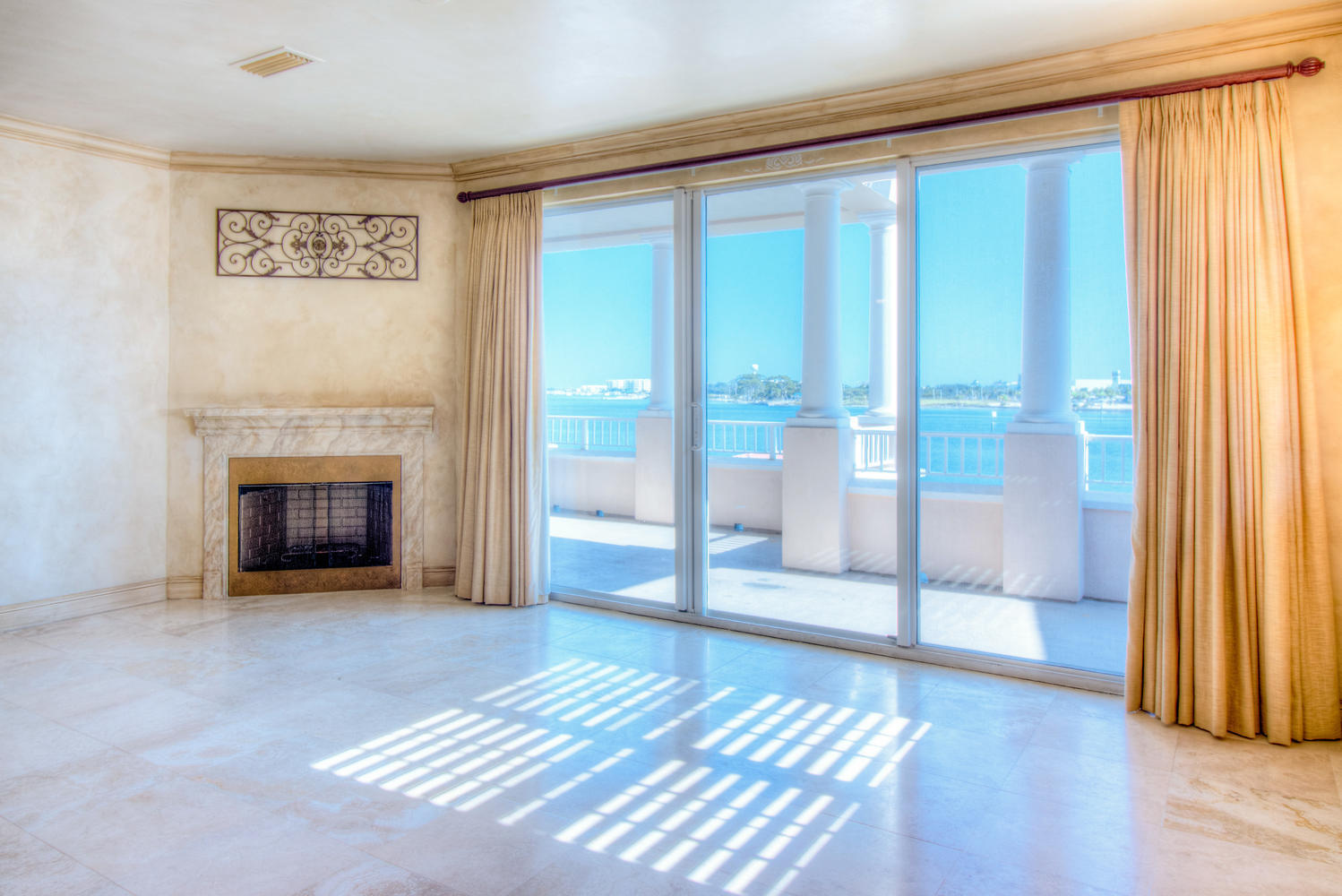 VILLA DI MARE - Residential