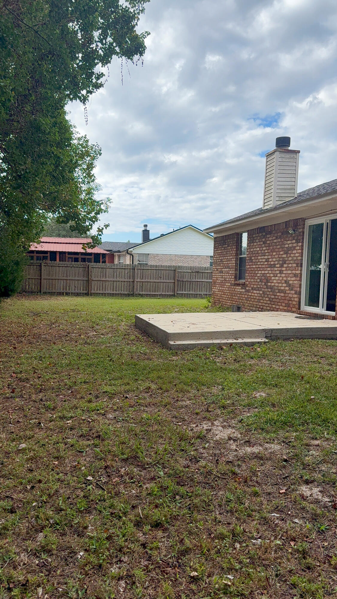 SANTILLANA - Residential Lease