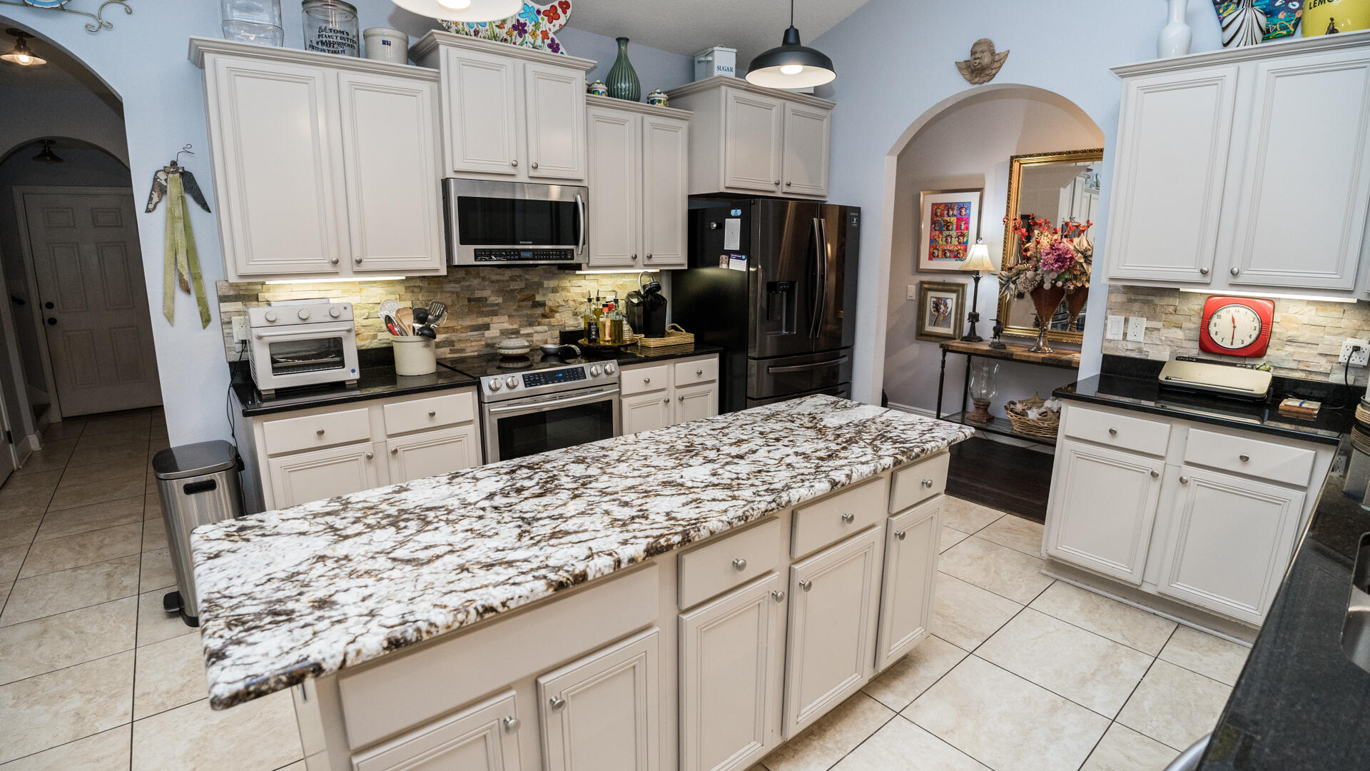 MUSSETT BAYOU ESTATES - Residential