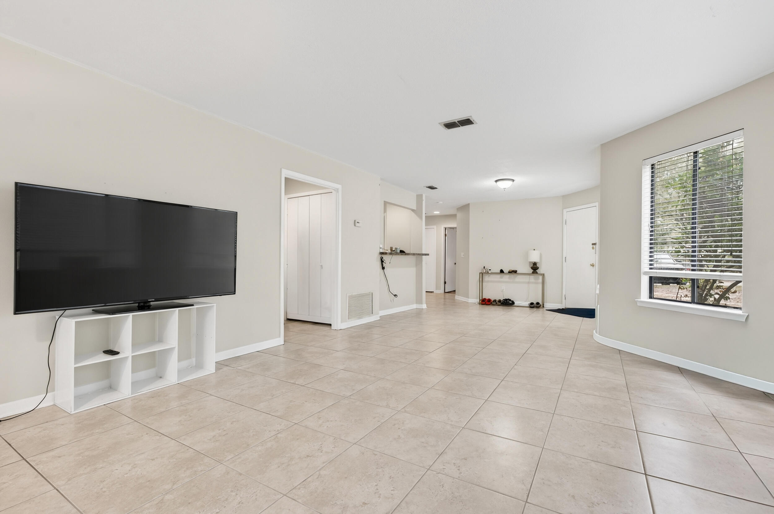 GARDEN OAKS CONDO - Residential