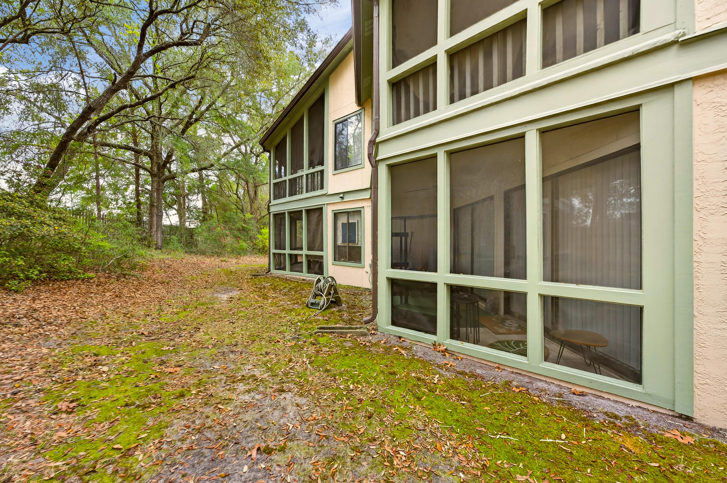 GARDEN OAKS CONDO - Residential