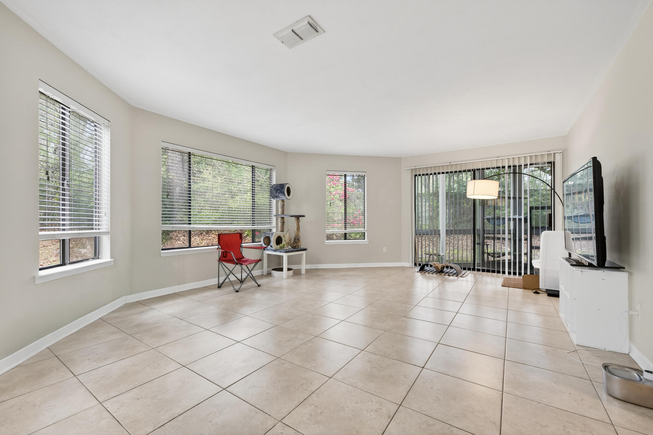 GARDEN OAKS CONDO - Residential