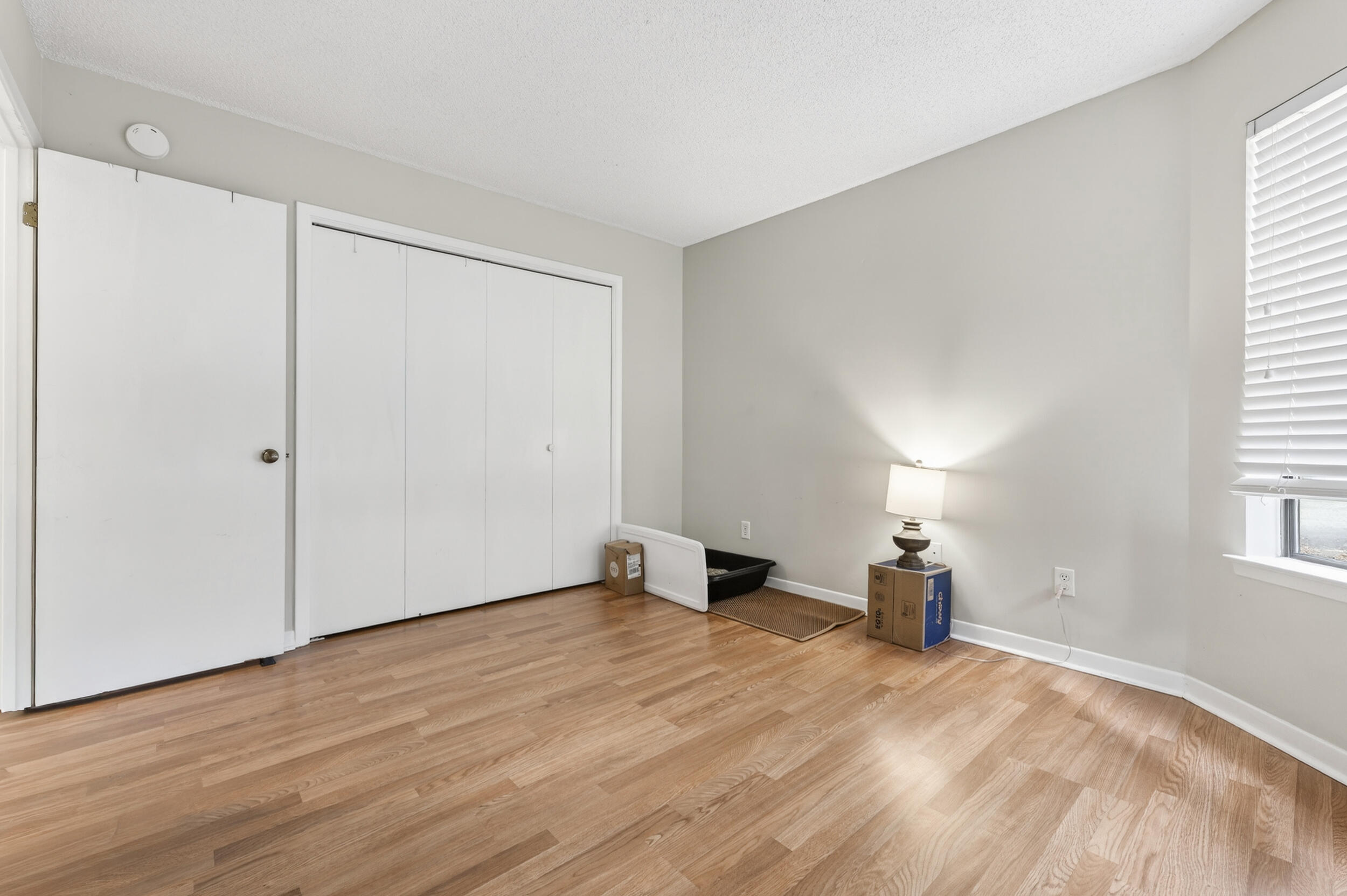 GARDEN OAKS CONDO - Residential