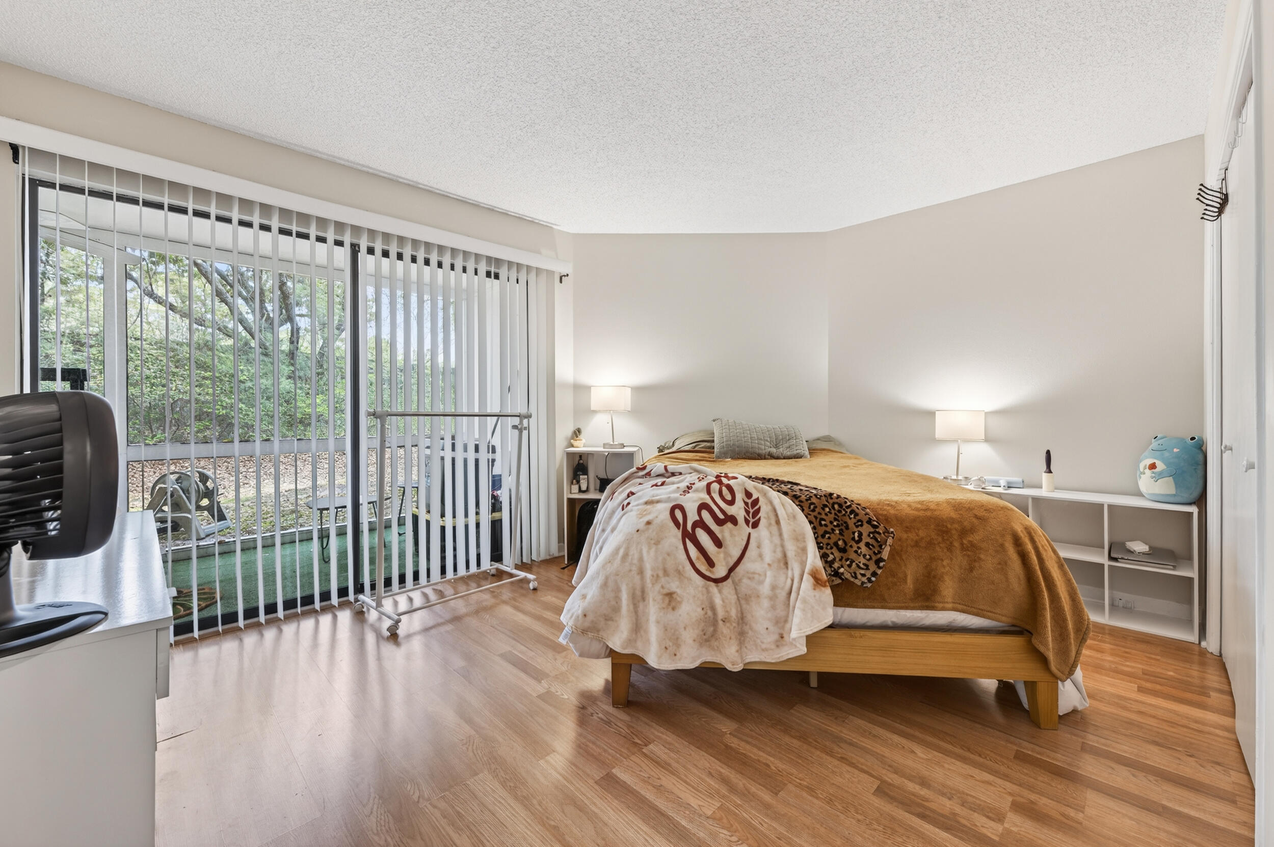 GARDEN OAKS CONDO - Residential