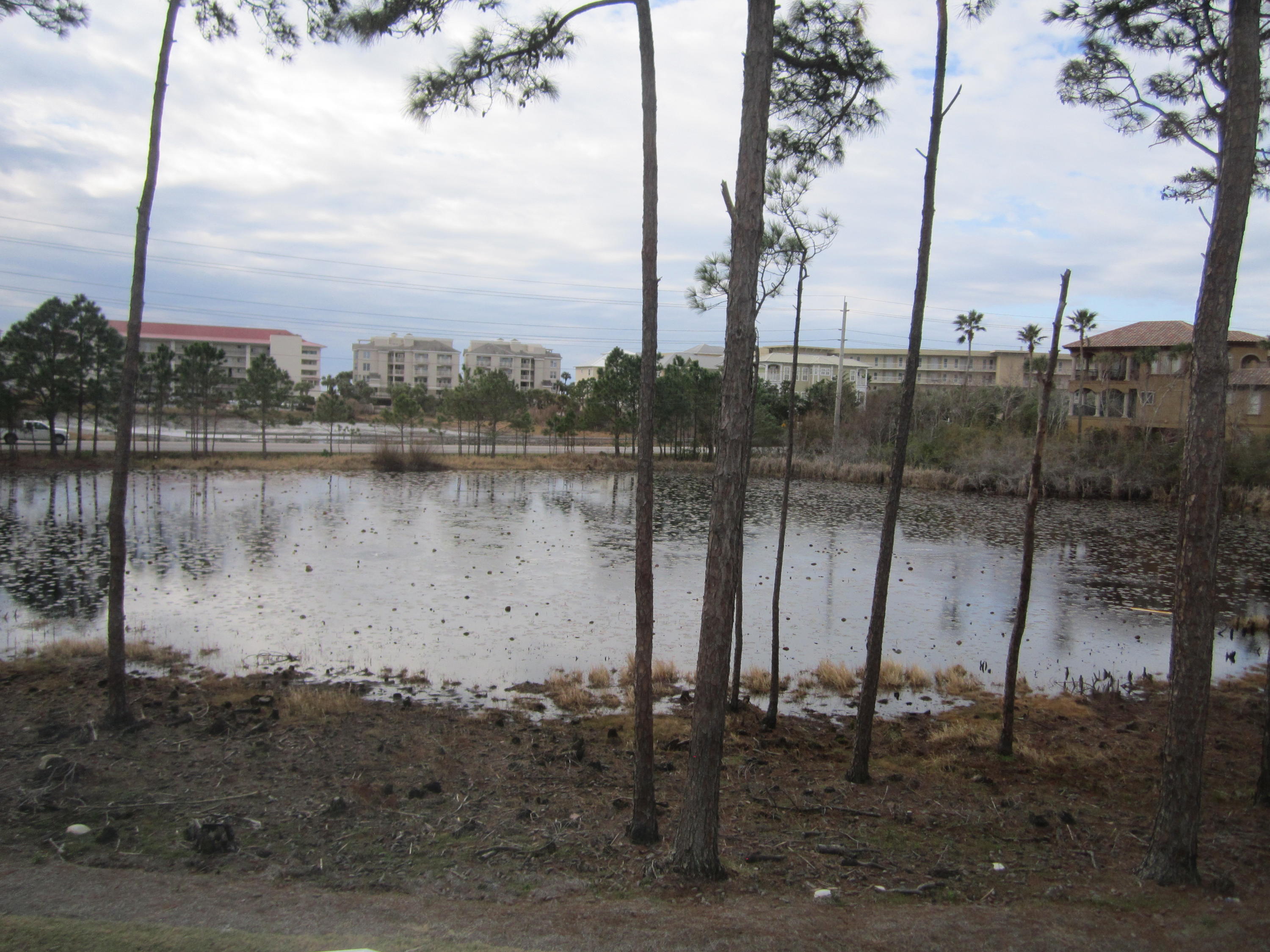 SUMMERLAKE T/H - Residential