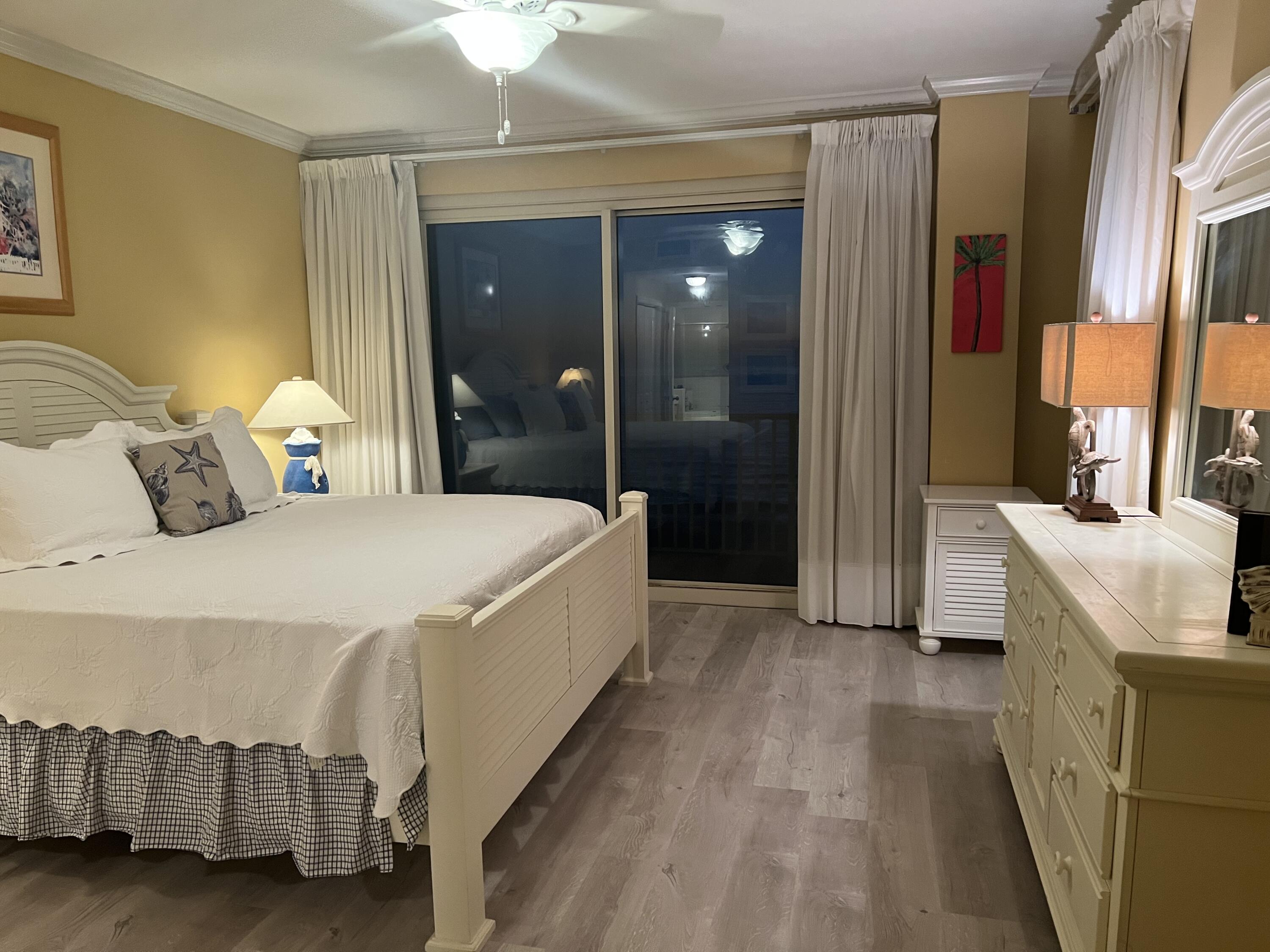 Grande Surf - Residential