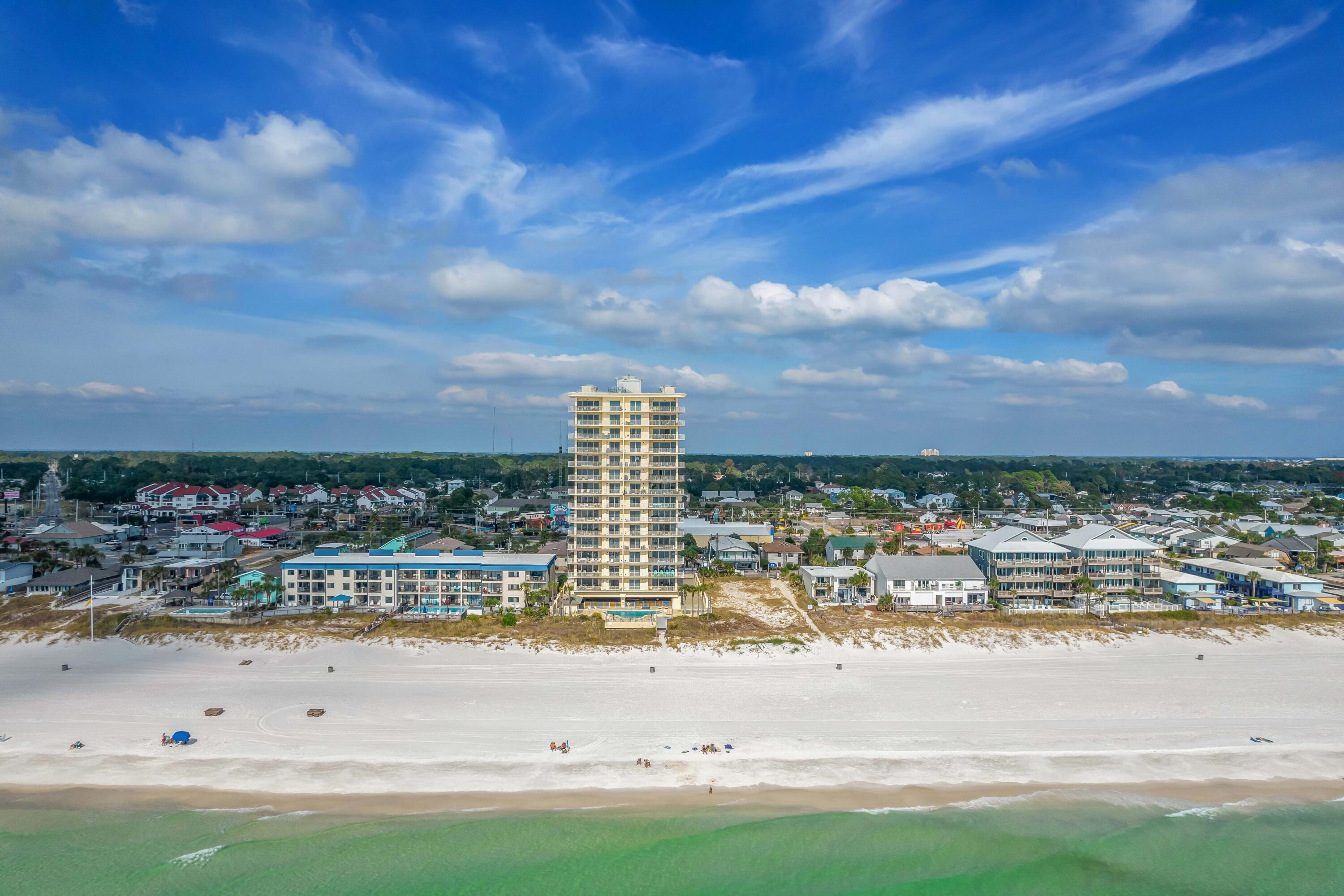 Grande Surf - Residential